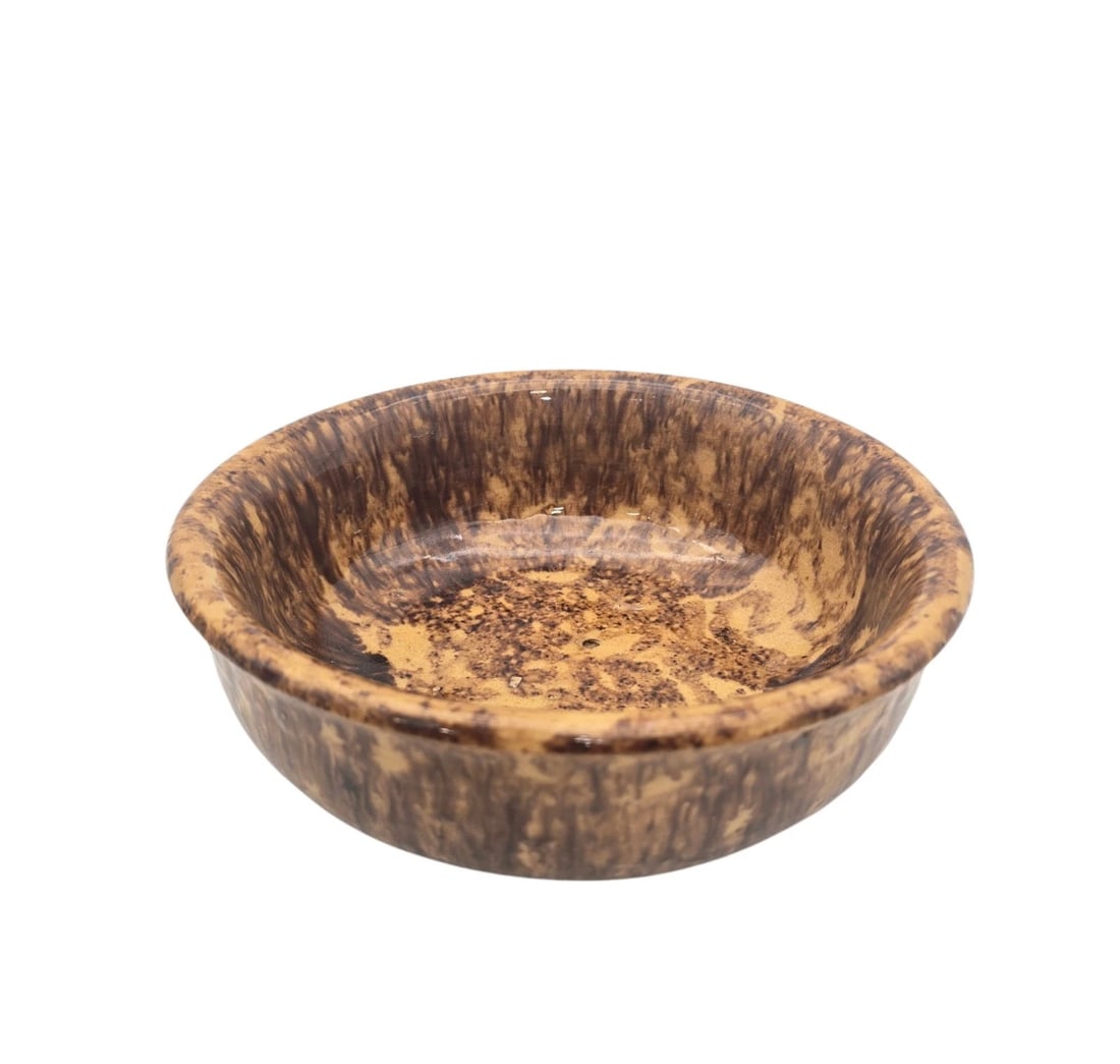 Vintage Earth-Tone Mottled Ceramic Bowl Rustic Spongeware Studio Pottery - Brown & Tan: This charming ceramic bowl features a gorgeous, high-contrast brown and tan mottled glaze that gives it a wonderful rustic, country-kitchen vibe. Solid, sturdy construction makes it perfect as a small