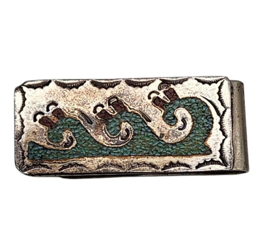 Vintage Signed IJ Begay Navajo Waves Overlay Sterling Silver Money Clip: A striking vintage money clip featuring exceptional Southwestern artistry. The face is adorned with a stylized, undulating wave motif meticulously filled with vibrant, crushed turquoise inlay. Framed 