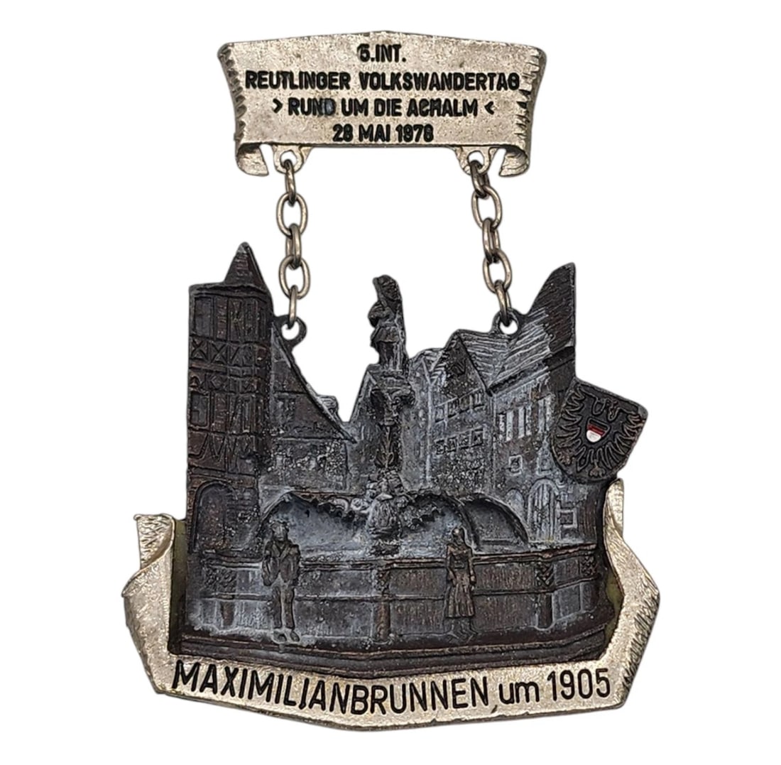 Volksmarch Medal Reutlinger 1978 Maximilianbrunnen um 1905 Volkswander (1 of 6)