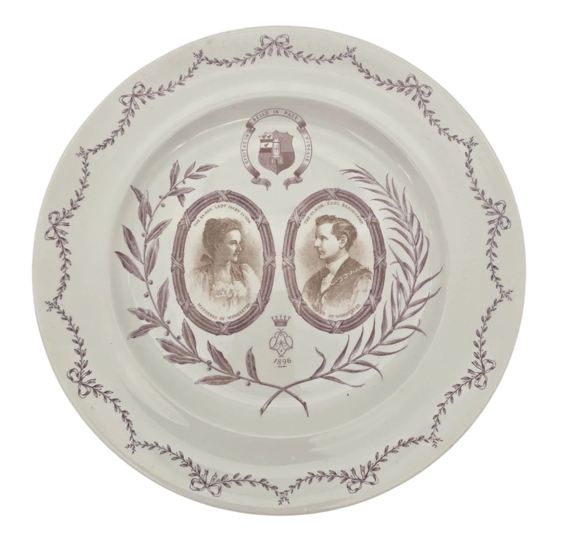 1896 ~ Royal Worcester COMMEMORATIVE PLATE Mayor and Mayoress of Worcester: 1896. Features portraits of the Earl of Beauchamp (Mayor of Worcester) and Lady Mary Lygon (Mayoress). Includes the city motto "Civitas in Bello in Pace Fidelis". Highly collectible piece of British r