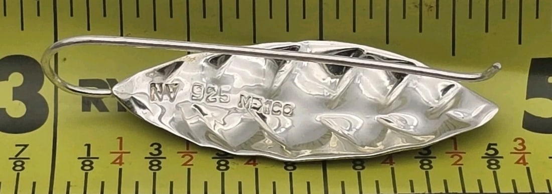 Mexico Made Sterling Leaf Pattern Lightweight Drop Earrings - 6