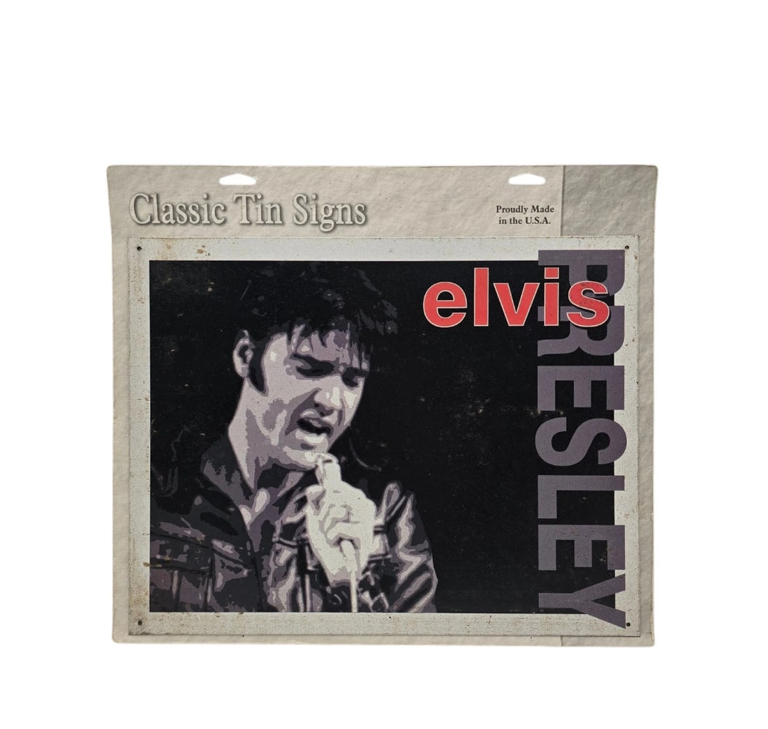 Elvis Presley Close Up Nostalgic Tin Sign 12.5"x16" Vintage Look And Style (1 of 2)