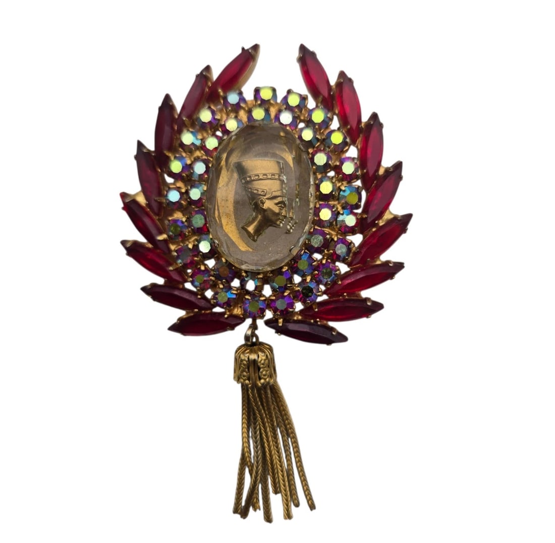 Juliana D&E Topaz AB Rhinestone Nefertiti Tassel Brooch Pendant Book Piece: Vintage Egyptian Revival statement brooch. Features a central oval glass intaglio depicting a gold-tone profile of Queen Nefertiti. The centerpiece is framed by a halo of iridescent Aurora Borealis (A