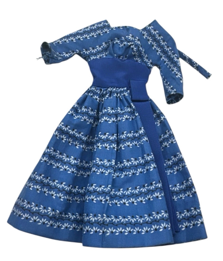 #978 Mattel Barbie Let’s Dance 1960 dress Vintage Barbie Doll (1 of 3)