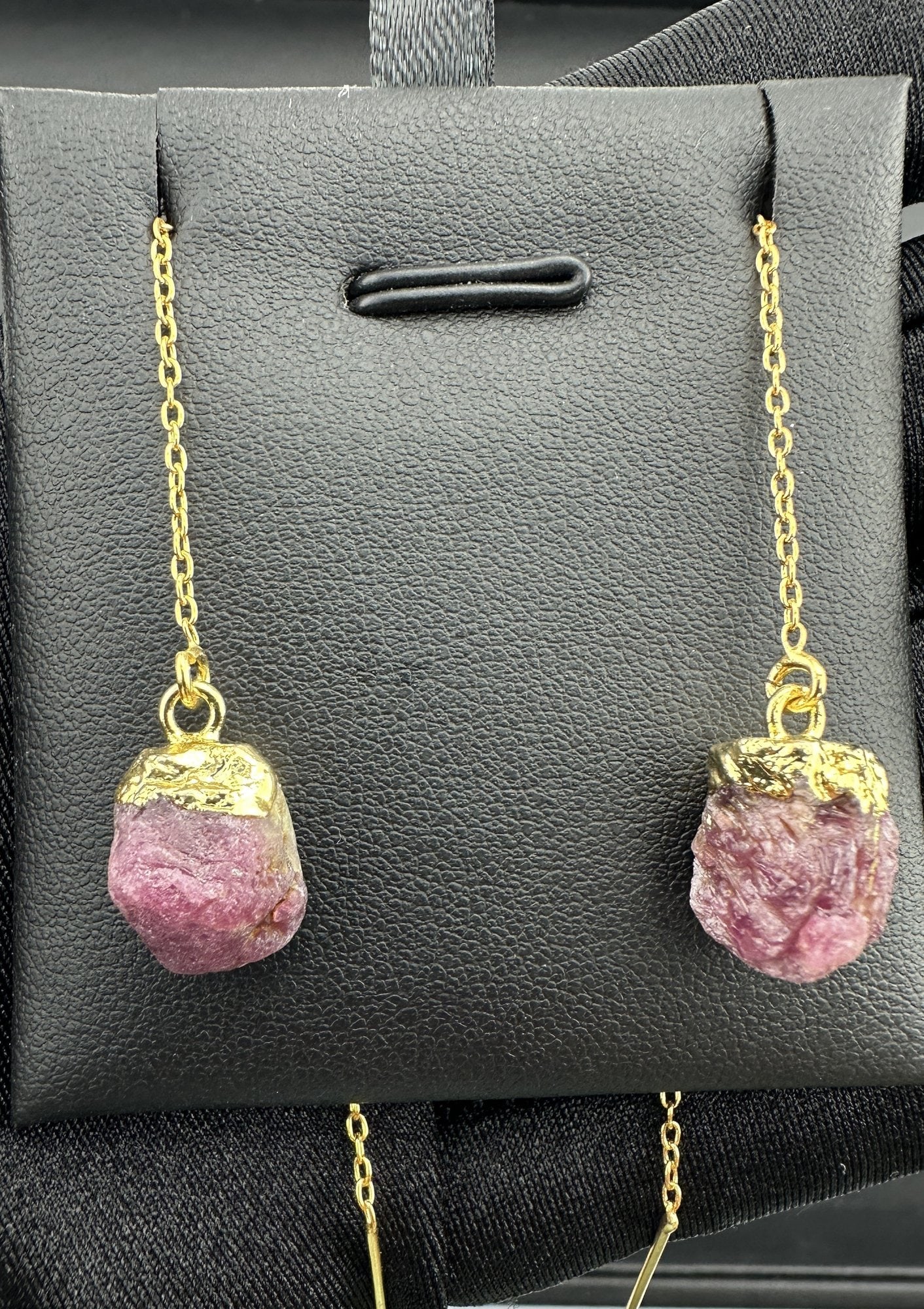 Ruby Earrings 925 Silver-Tone, Gold-Plated, Natural Raw Ruby Gemstone: Please refer to the title and photos for the item description and details. If you have any questions, please do not hesitate to contact us before placing your bid. We offer combined in-house shipping 