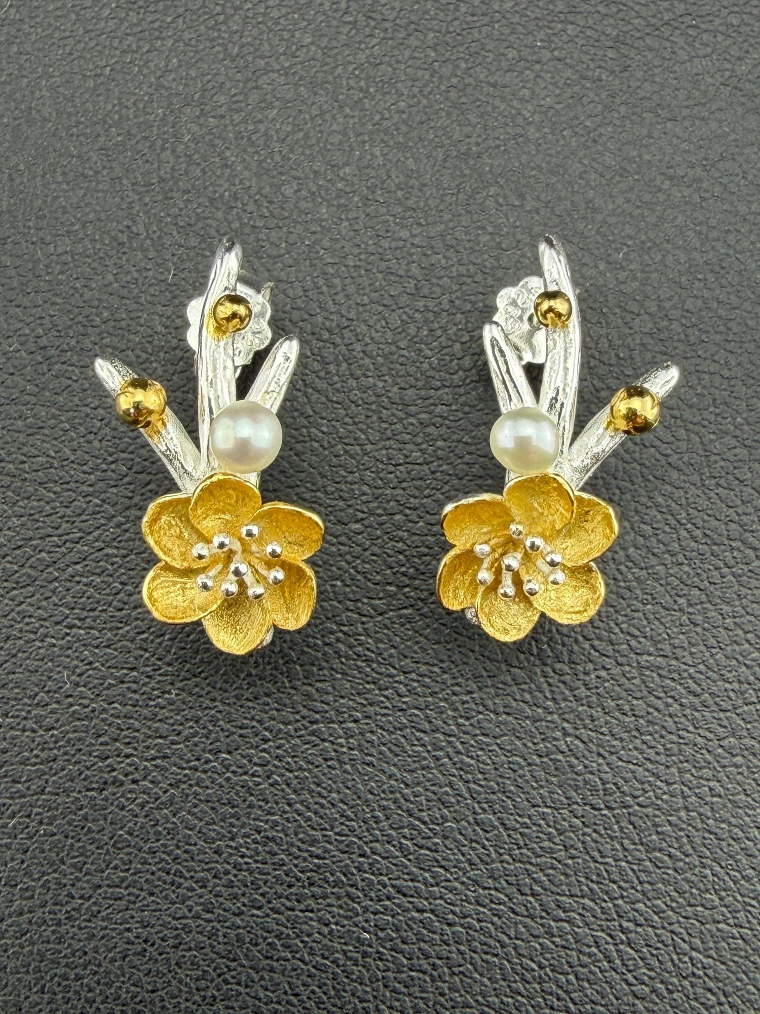 Stud Earrings Brand New Solid 925 Sterling Silver Stamped Gold Electroplated