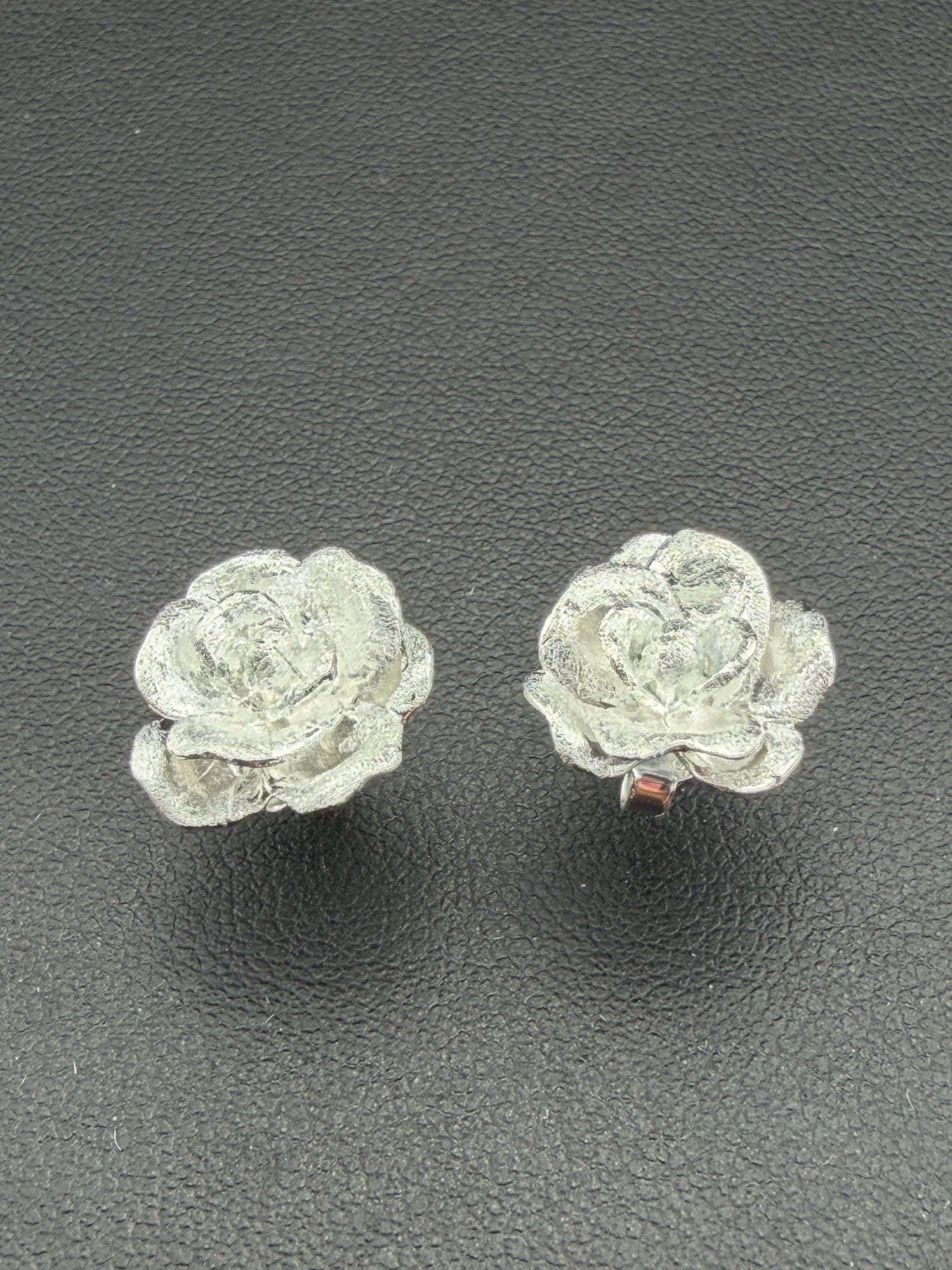 Stud Earrings Brand New Solid 925 Sterling Silver Stamped Gold Electroplated