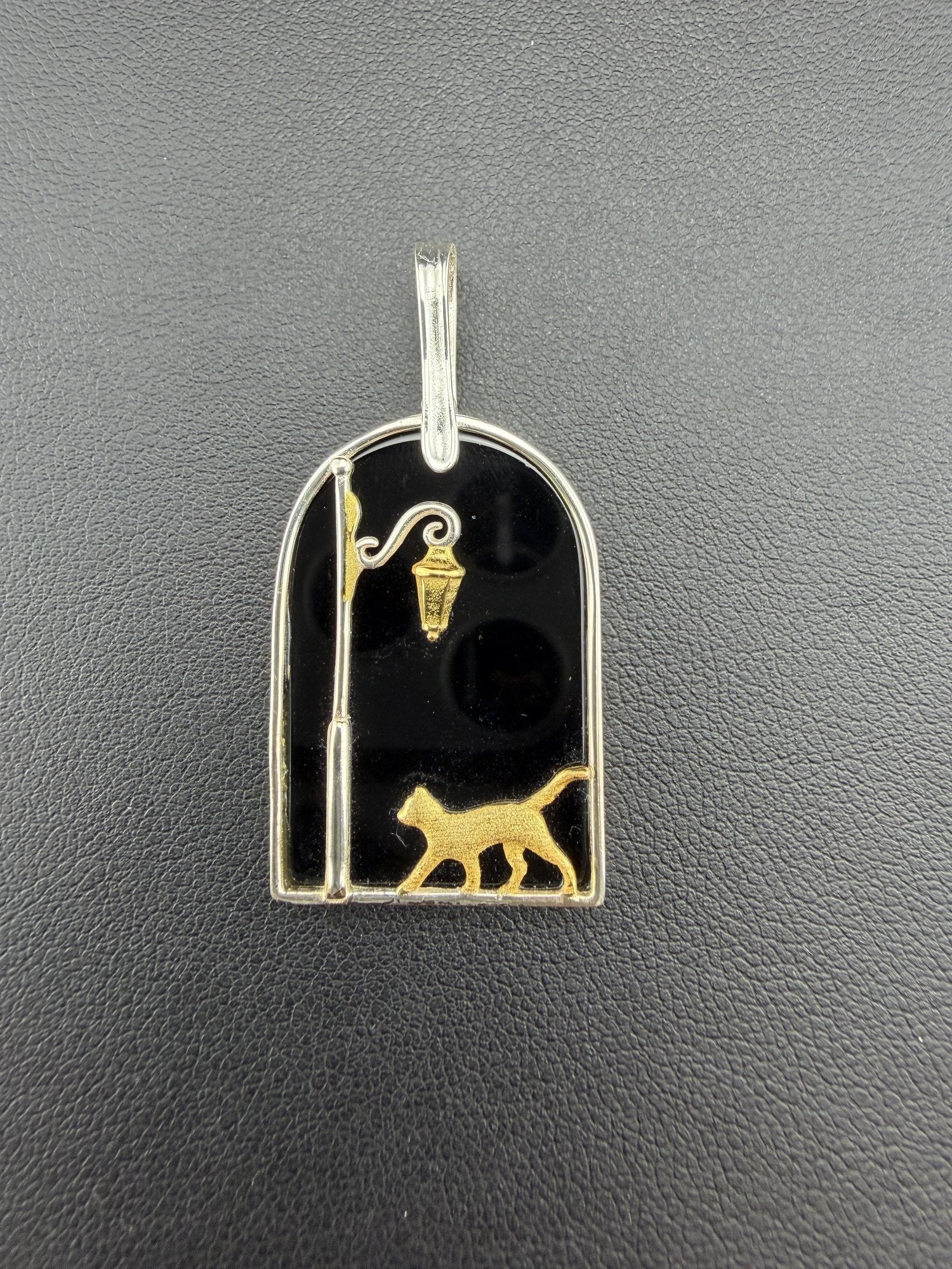 Pendant Brand New Solid 925 Sterling Silver Stamped Gold Electroplated