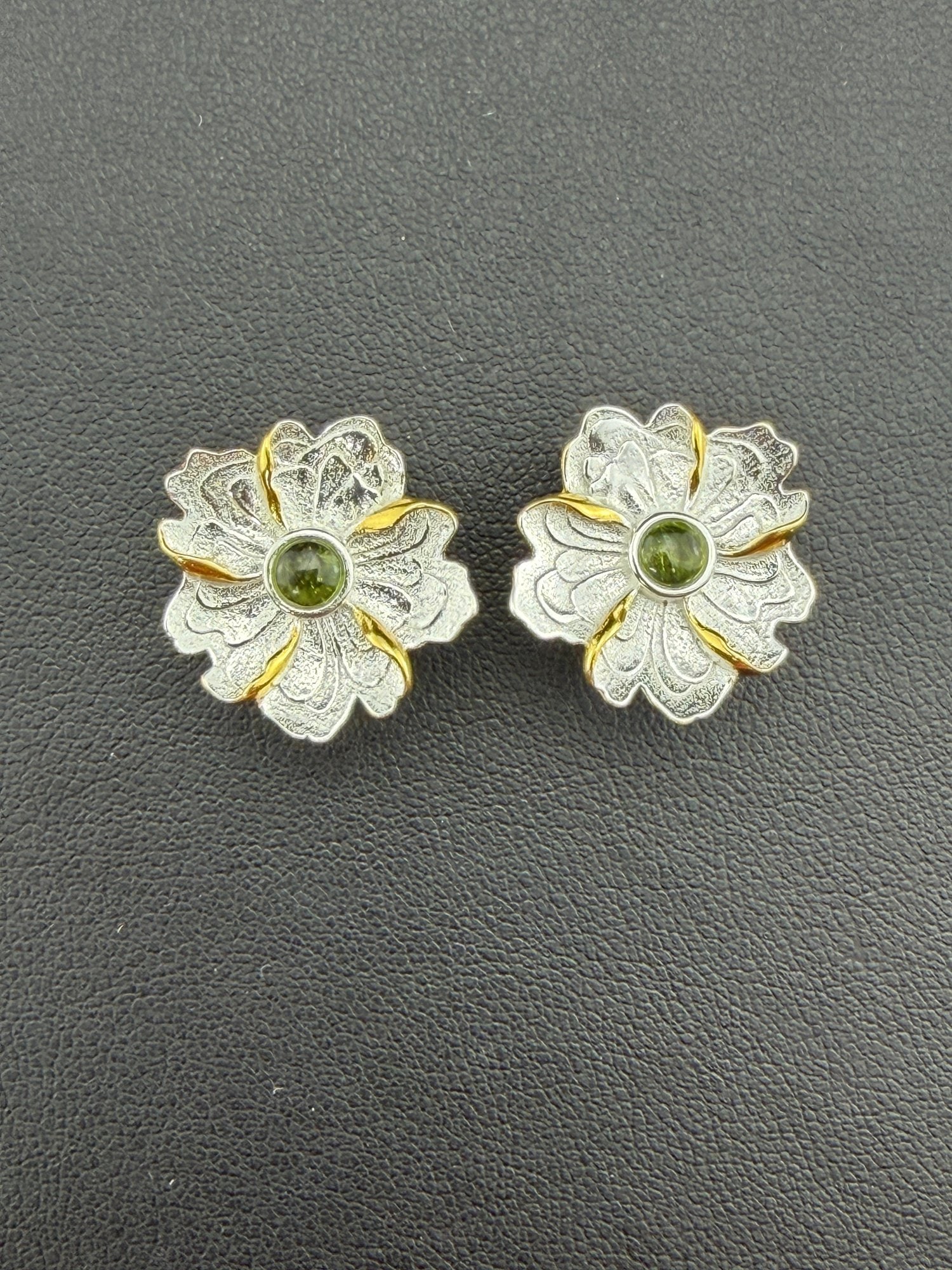 Green Tourmaline Stud Earrings Brand New Solid 925 Sterling Silver Stamped Gold Electroplated