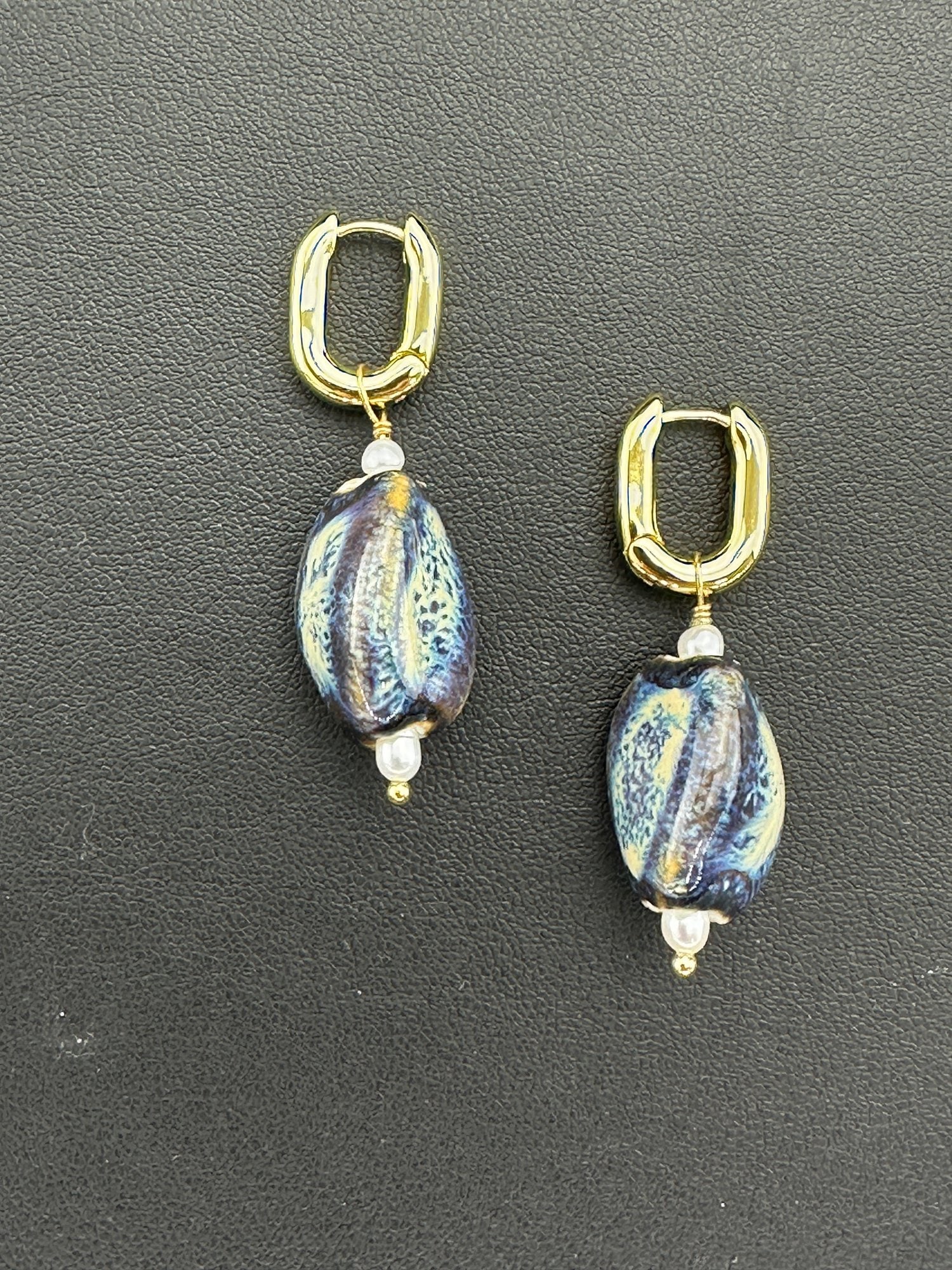 Luxurious Gold Alloy Plated Earrings Pearl