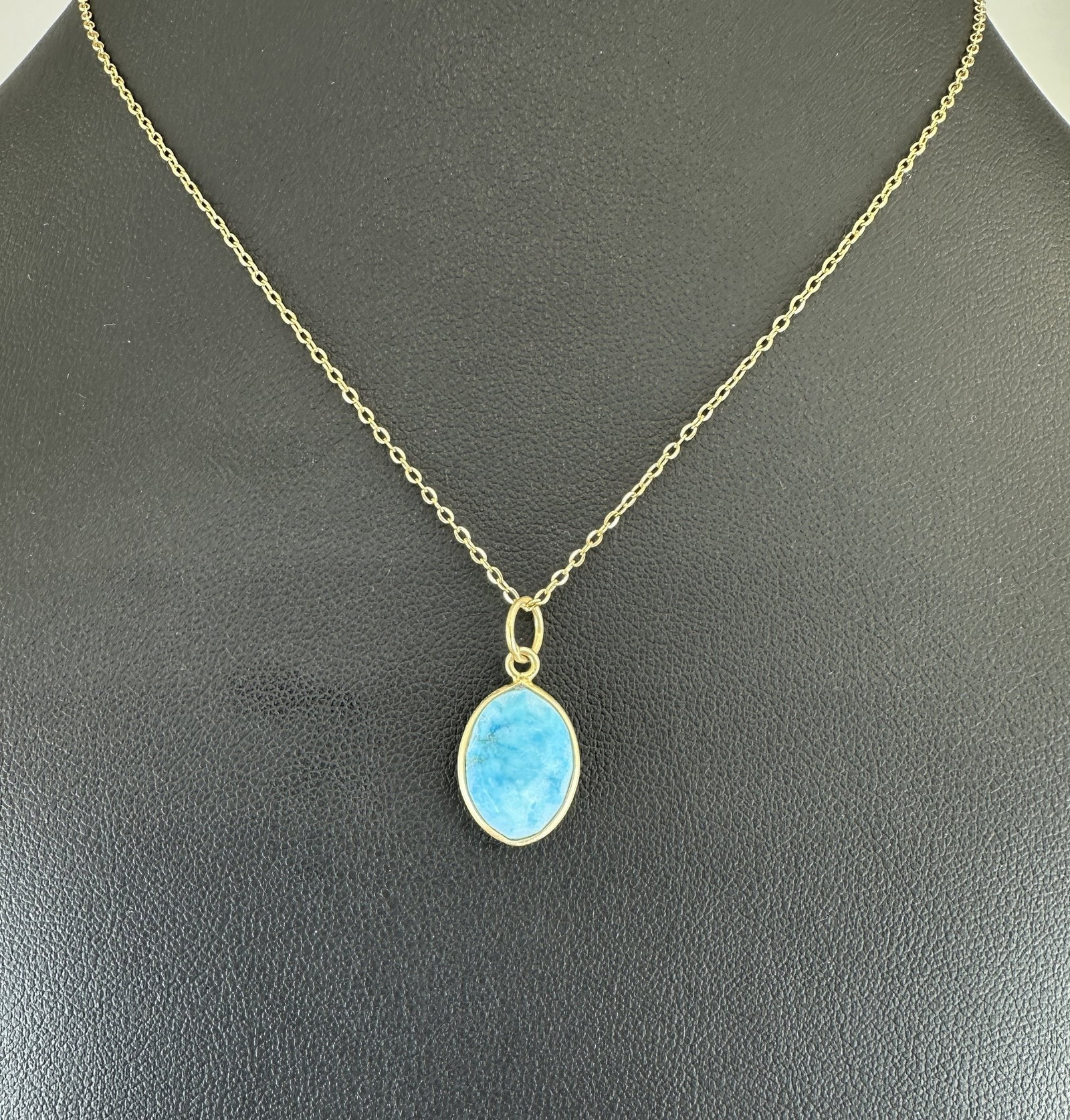 Necklace 925 Silver-Tone, Gold-Plated Natural Turquoise Gemstone