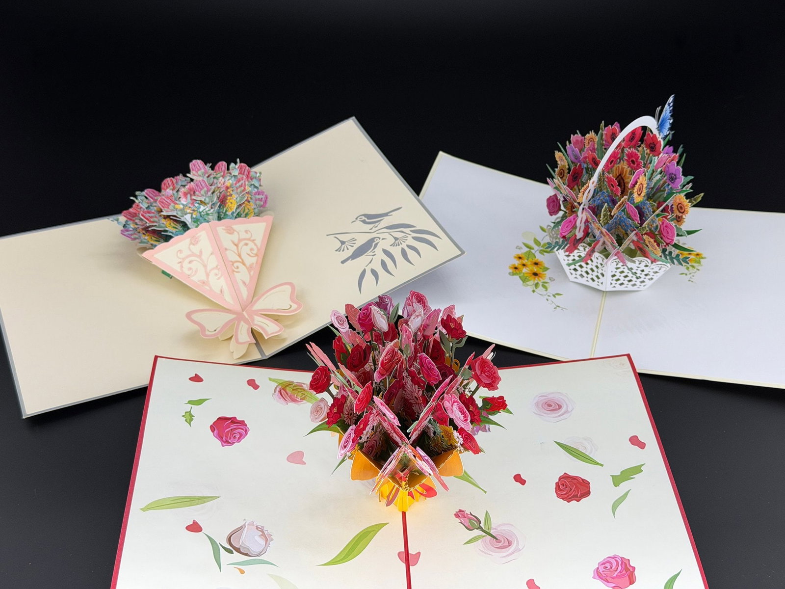Brand New 3D Pop-up Greeting Cards Mix Lot-3 PCS: Please refer to the title and photos for the item description and condition. If you have any questions, please do not hesitate to contact us before placing your bid.We offer combined in-house shipping
