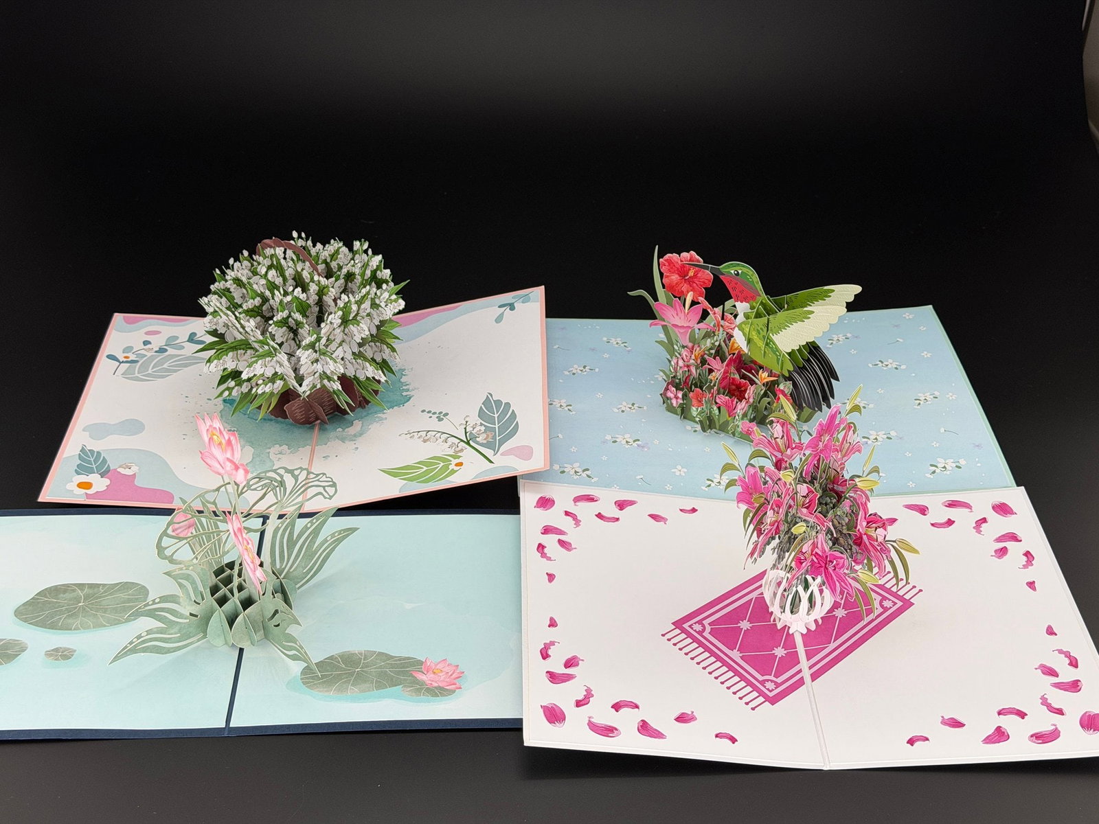 Brand New 3D Pop-up Greeting Cards Mix Lot-4 PCS: Please refer to the title and photos for the item description and condition. If you have any questions, please do not hesitate to contact us before placing your bid.We offer combined in-house shipping