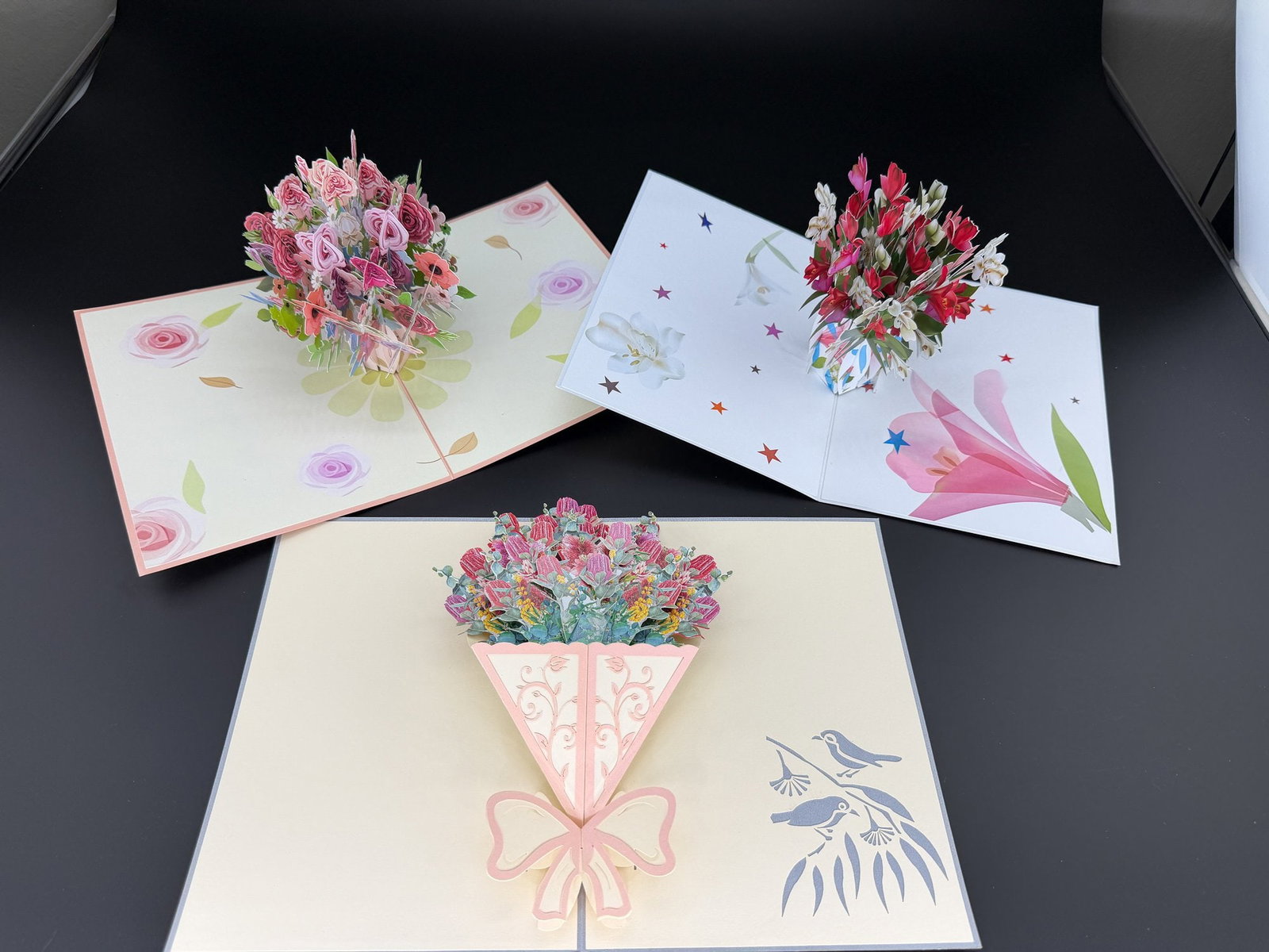 Brand New 3D Pop-up Greeting Cards Mix Lot-3 PCS: Please refer to the title and photos for the item description and condition. If you have any questions, please do not hesitate to contact us before placing your bid.We offer combined in-house shipping