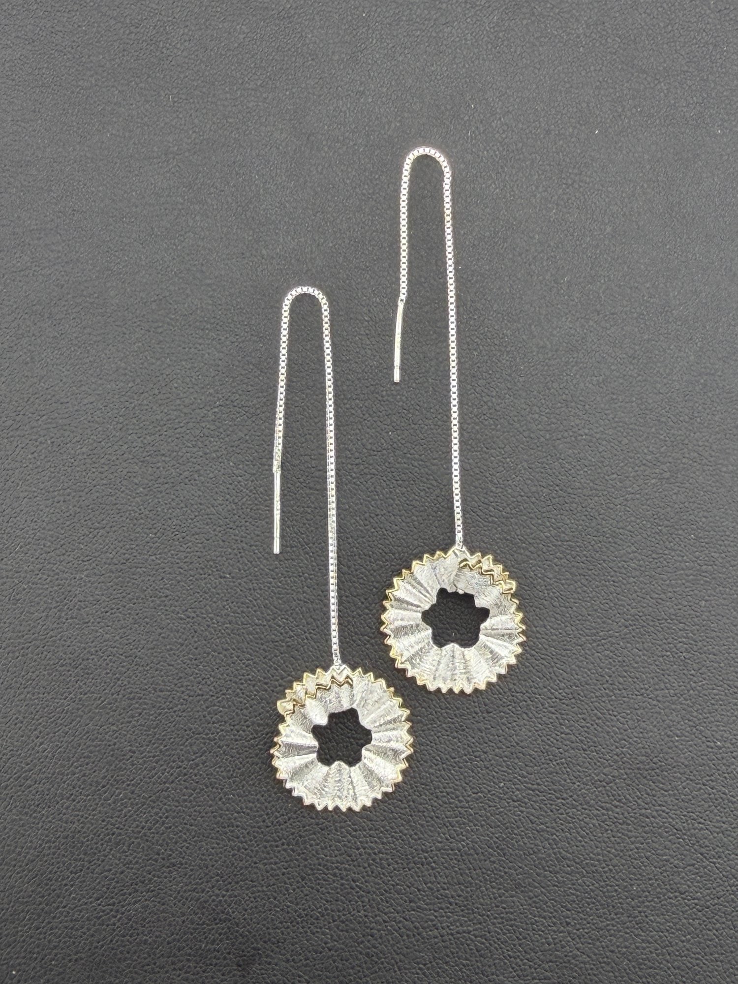 Dangle Earrings Brand New Solid 925 Sterling Silver Stamped Gold Electroplated: 1.Dangle Earrings Brand New Solid 925 Sterling Silver Stamped Gold electroplated3.Please review all item descriptions and photos carefully and ask any questions before bidding as all bids are binding.