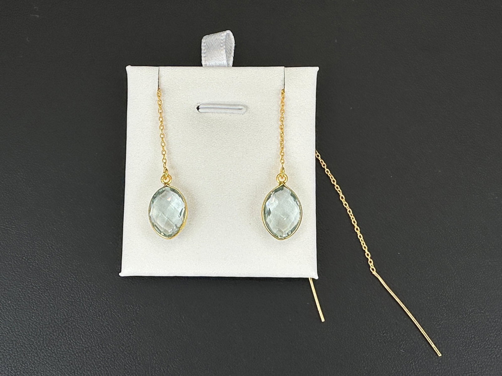 Earrings 925 Silver-Tone, Gold-Plated Aquamarine Gemstone: 1.Earrings 925 Silver-Tone Gold-Plated Aquamarine Gemstone2.SKU: 3563.Please review all item descriptions and photos carefully and ask any questions before bidding as all bids are binding. This piece 