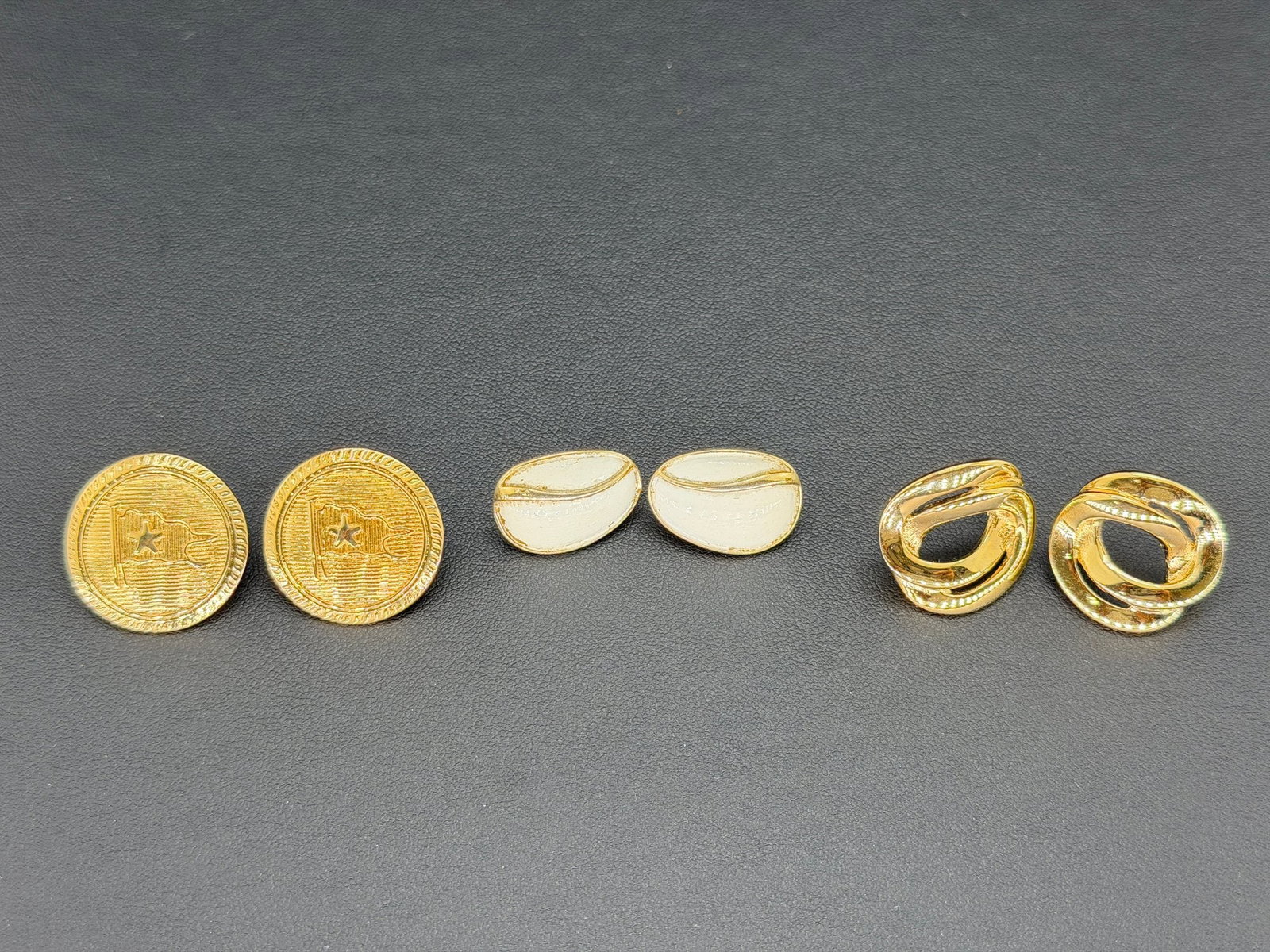 Pre-owned Stud Earrings Lot Includes Trifari, Monet (1 of 10)