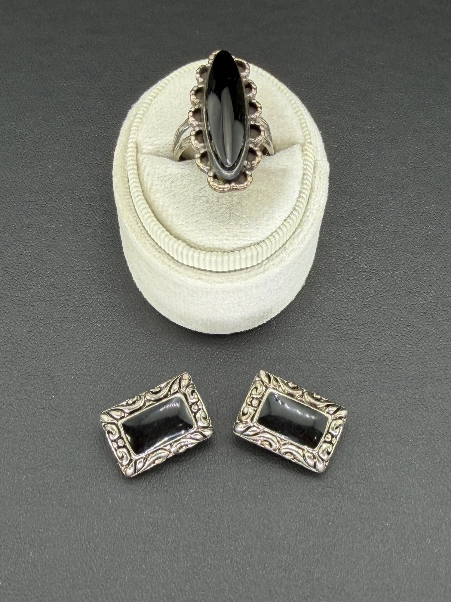 Pre-owned Vintage Sterling Silver Black Onyx Ring & Earrings Jewelry Set AAA Size 7 (1 of 13)