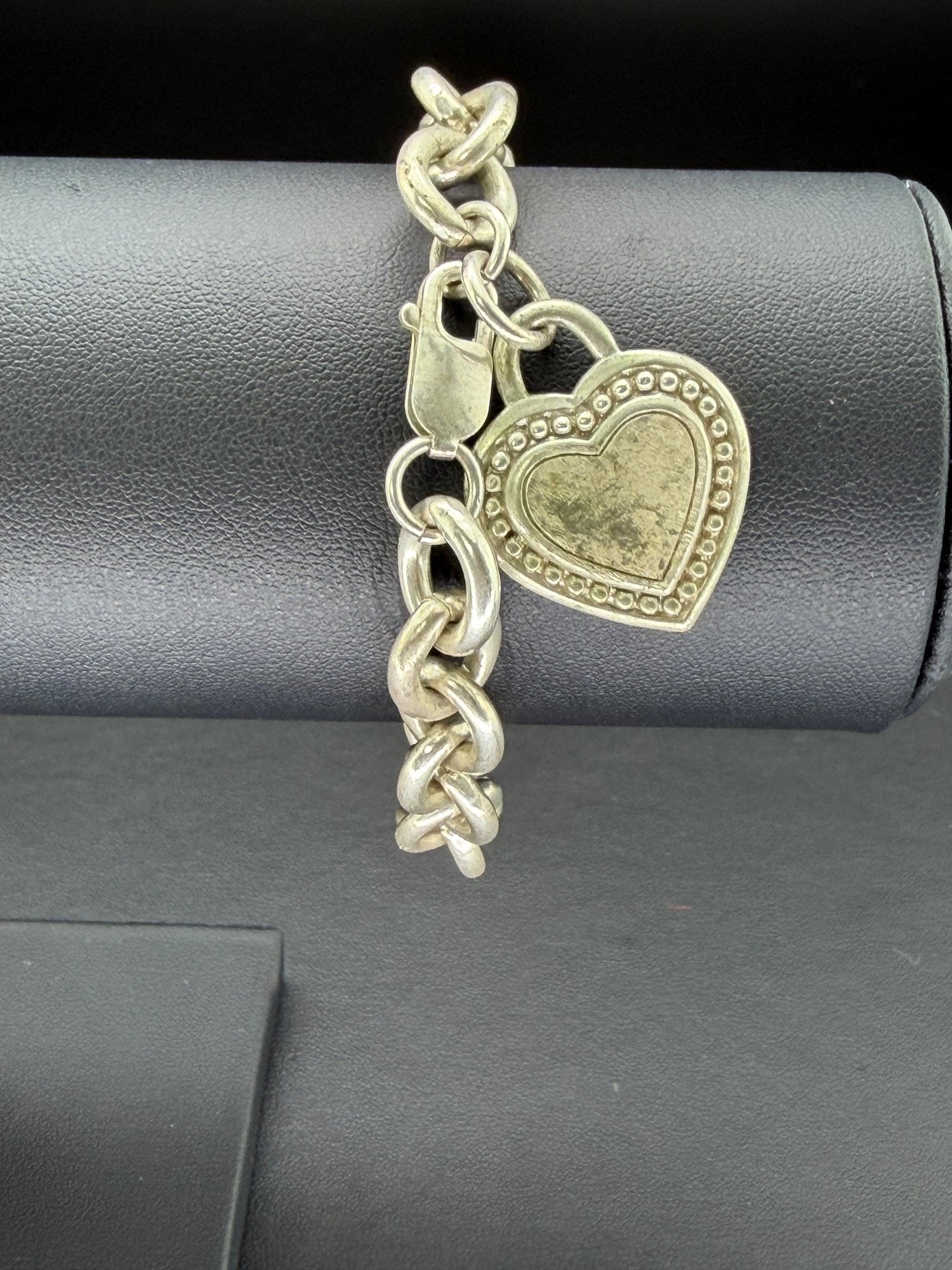 Pre-owned Judith Ripka Sterling Silver Round Link Heart Tag Charm Bracelet (1 of 6)