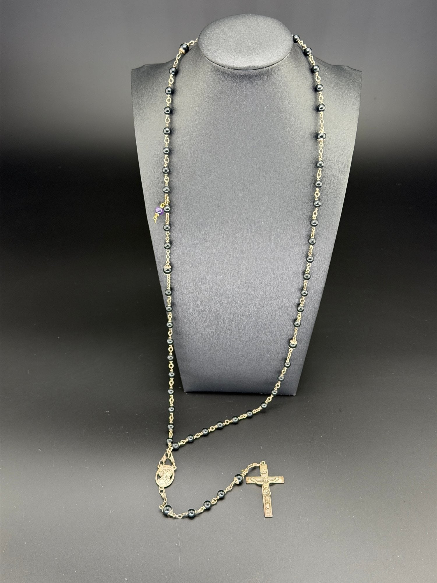 Pre-owned Vintage 925 Sterling Silver Black Bead Rosary Necklace With Crucifix & Virgin Mary Center: 1. Pre-owned- Vintage 925 Sterling Silver Black Bead Rosary Necklace with Crucifix & Virgin Mary Center2. All stamps hallmarks or markings are shown as received and are for reference purposes only