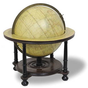 GLOBE - MORTIER & COVENS & Fils.: GLOBE - MORTIER & COVENS & Fils. Nouveau globe terrestre dressé d'après les rélations les plus recentes, et addujetties aux observations astronomiques, avec les routes des differentes, voijages fai