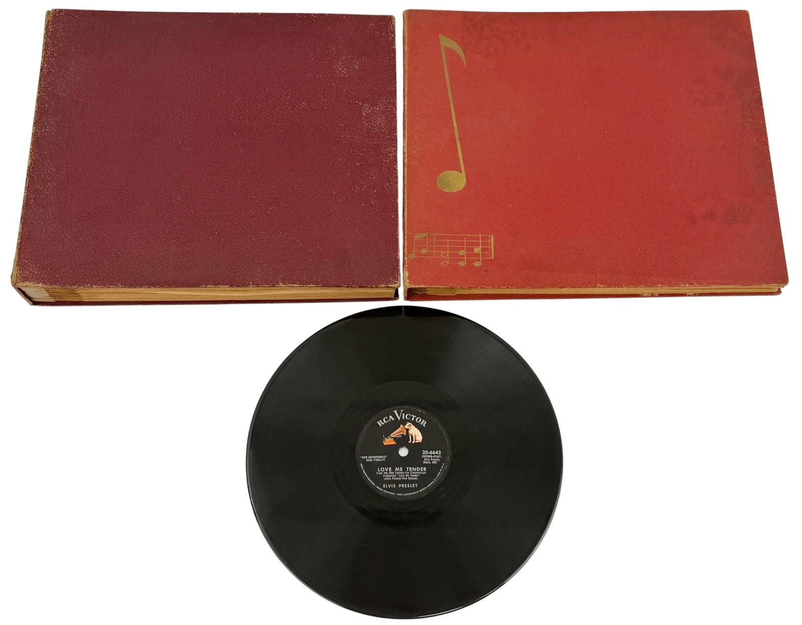 Lot of Vintage 78 RPM Vinyl Records of Various Artists Like Elvis Presley Bing Crosby And Others: Lot of Vintage 78 RPM Vinyl Records of Various Artists Like Elvis Presley Bing Crosby And Others. Lot features two albums with 18 records in total. Approx. Size Largest book measures approx. 12 x 10 3