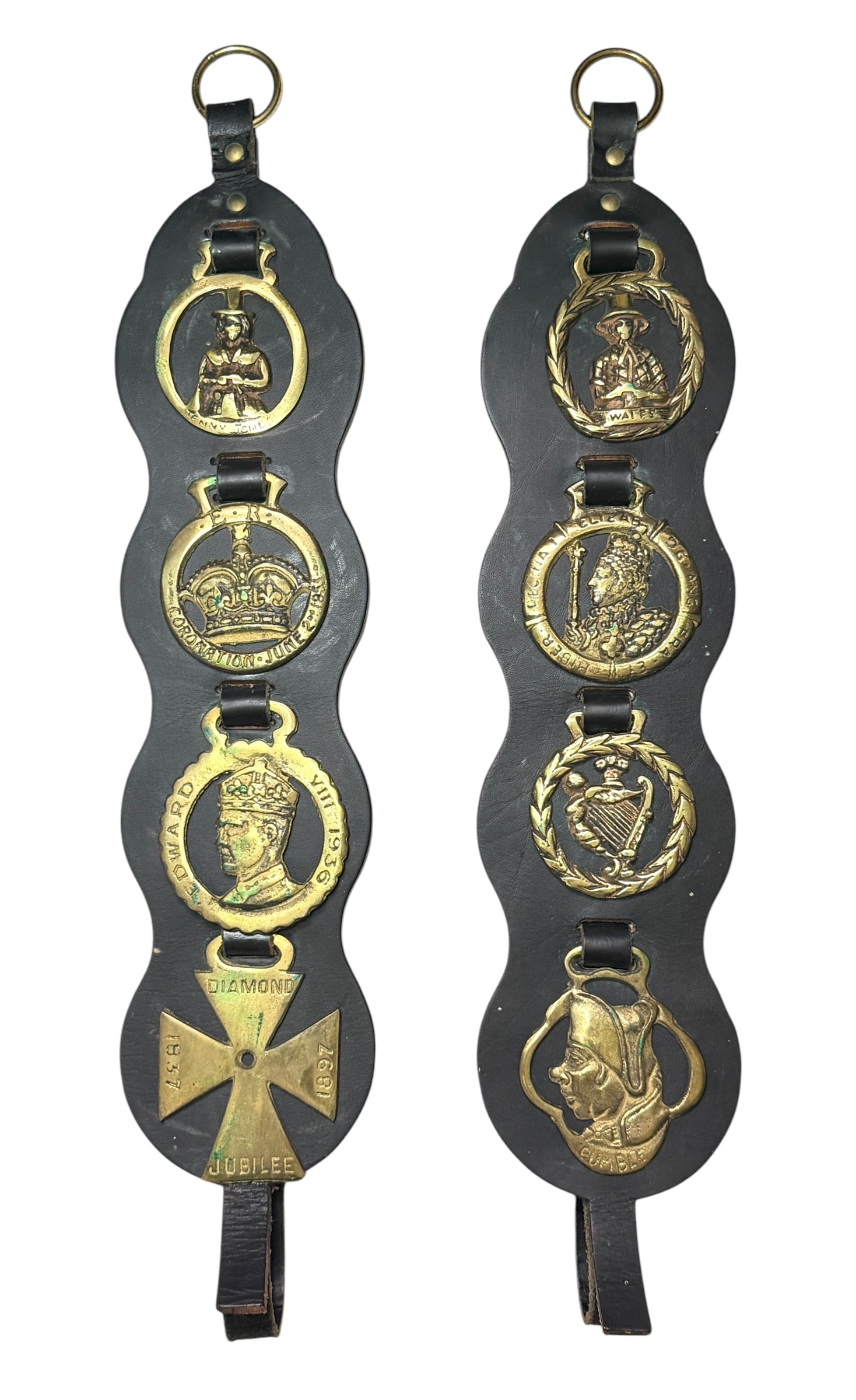 Pair of Vintage to Antique English Brass Medallion Leather Horse Martingales Diamond Jubilee Edward: Pair of Vintage to Antique English Brass Medallion Leather Horse Martingales Queen Victoria Diamond Jubilee Edward VIII Ascension Medium Leather and Brass Approx. Size J