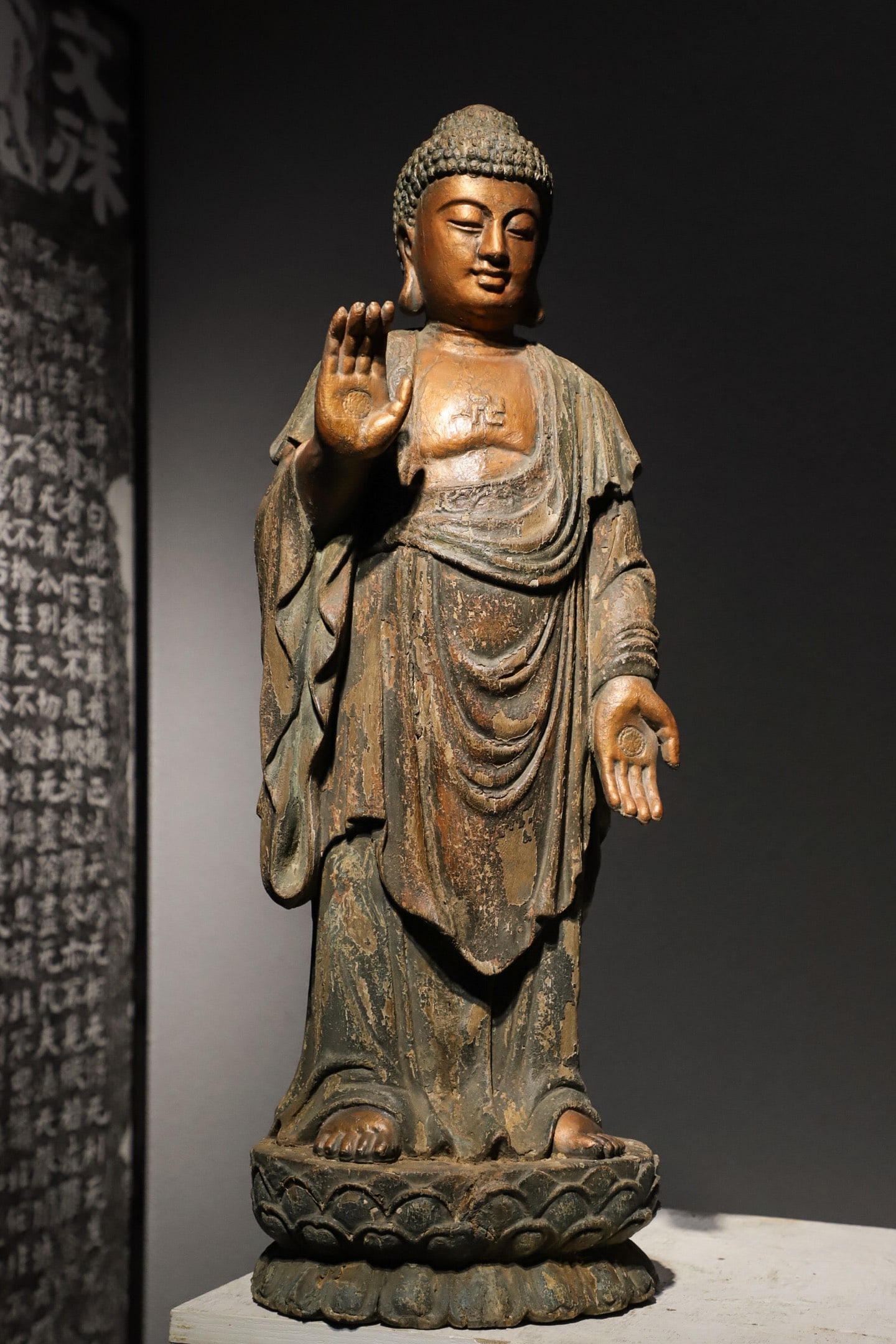 A SONG DYNASTY CAMPHOR WOOD STATUE OF SAKYAMUNI BUDDHA: H:67cm
