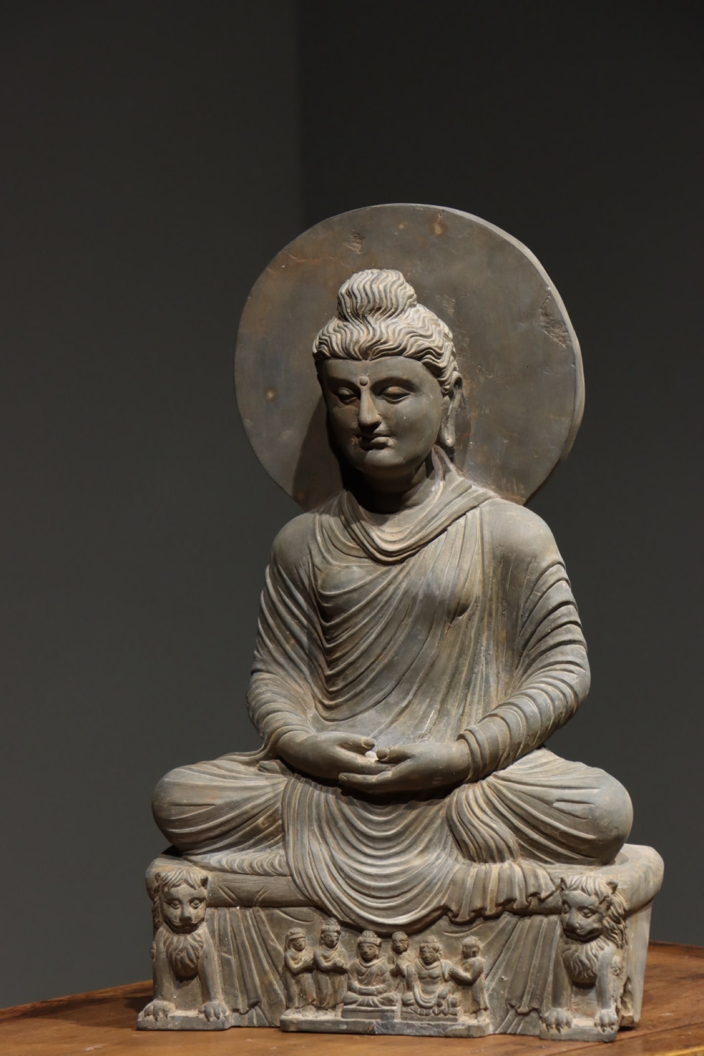 3RD CENTURY GANDHARA BUDDHA STATUES (1 of 9)