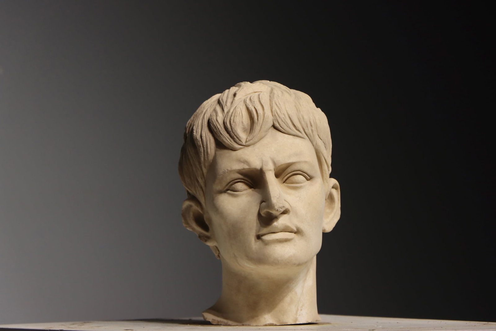 ANCIENT GREEK STATUES - 2
