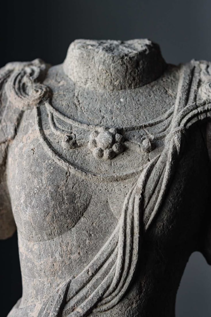 A 4TH-CENTURY BUST - 3