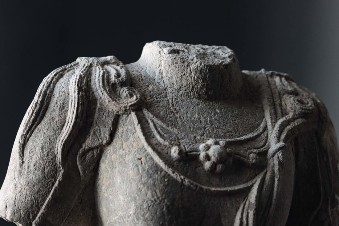 A 4TH-CENTURY BUST - 6