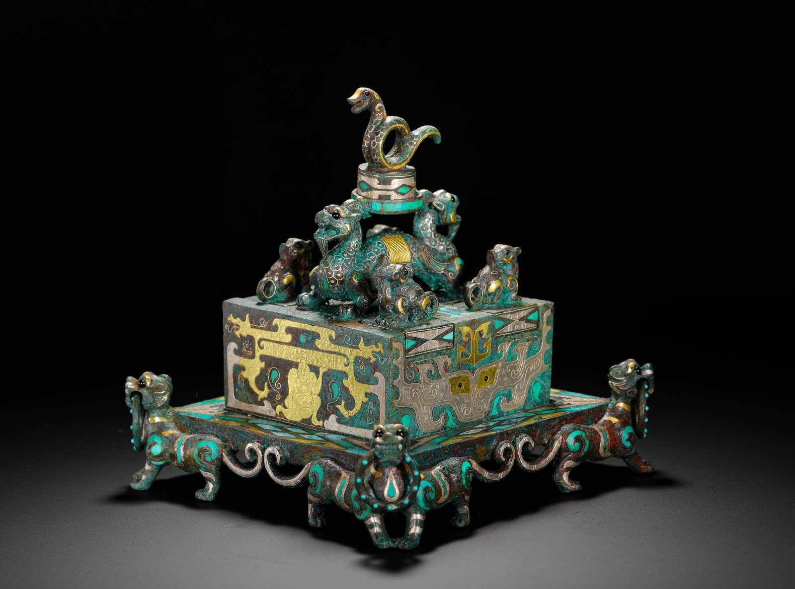 BRONZE SEALS INLAID WITH TURQUOISE AND GOLD INLAID FROM THE WARRING STATES PERIOD