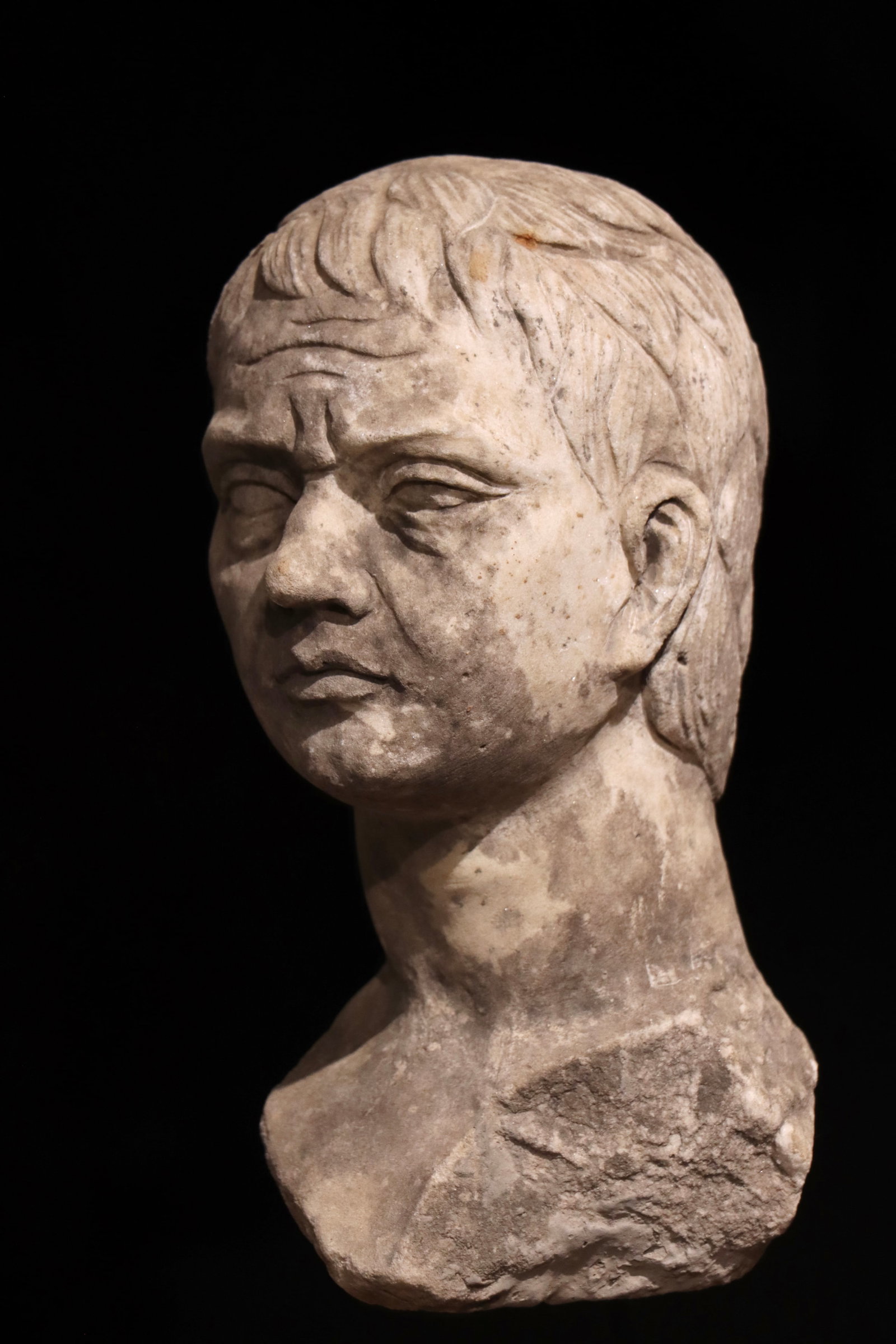 A 3TH-CENTURY ANCIENT GREEK STONE HEAD