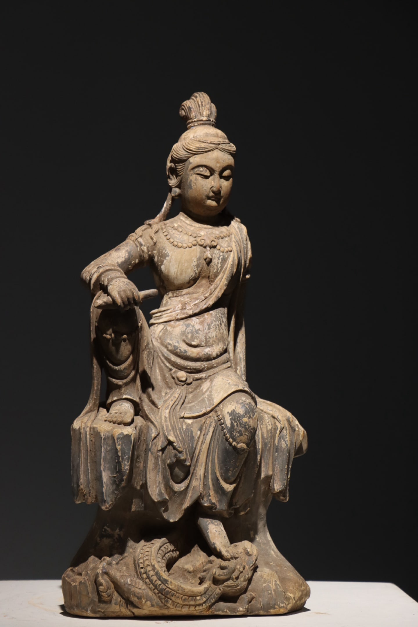WOOD CARVINGS OF BODHISATTVAS FROM THE MING DYNASTY