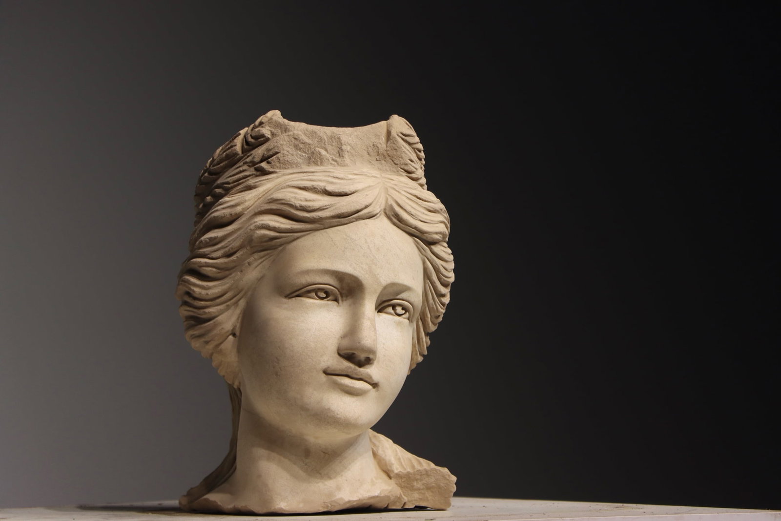 ANCIENT GREEK STATUES - 2