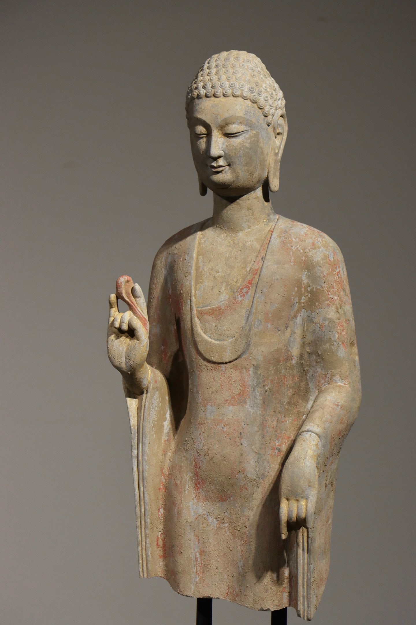 STATUES FROM QINGZHOU OF THE NORTHERN QI DYNASTY (1 of 9)