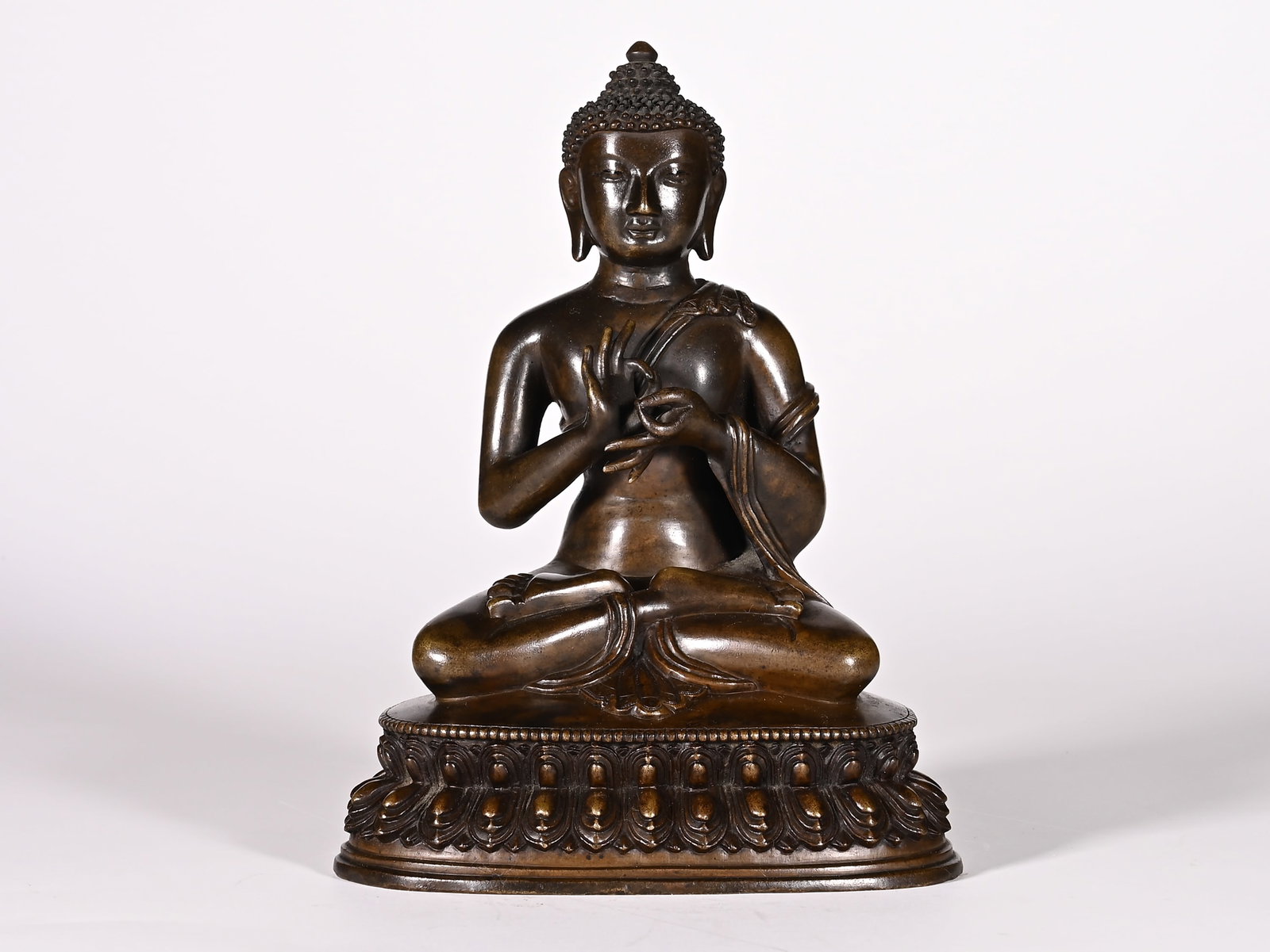 Bronze Buddha statues of the Qing Dynasty (1 of 8)