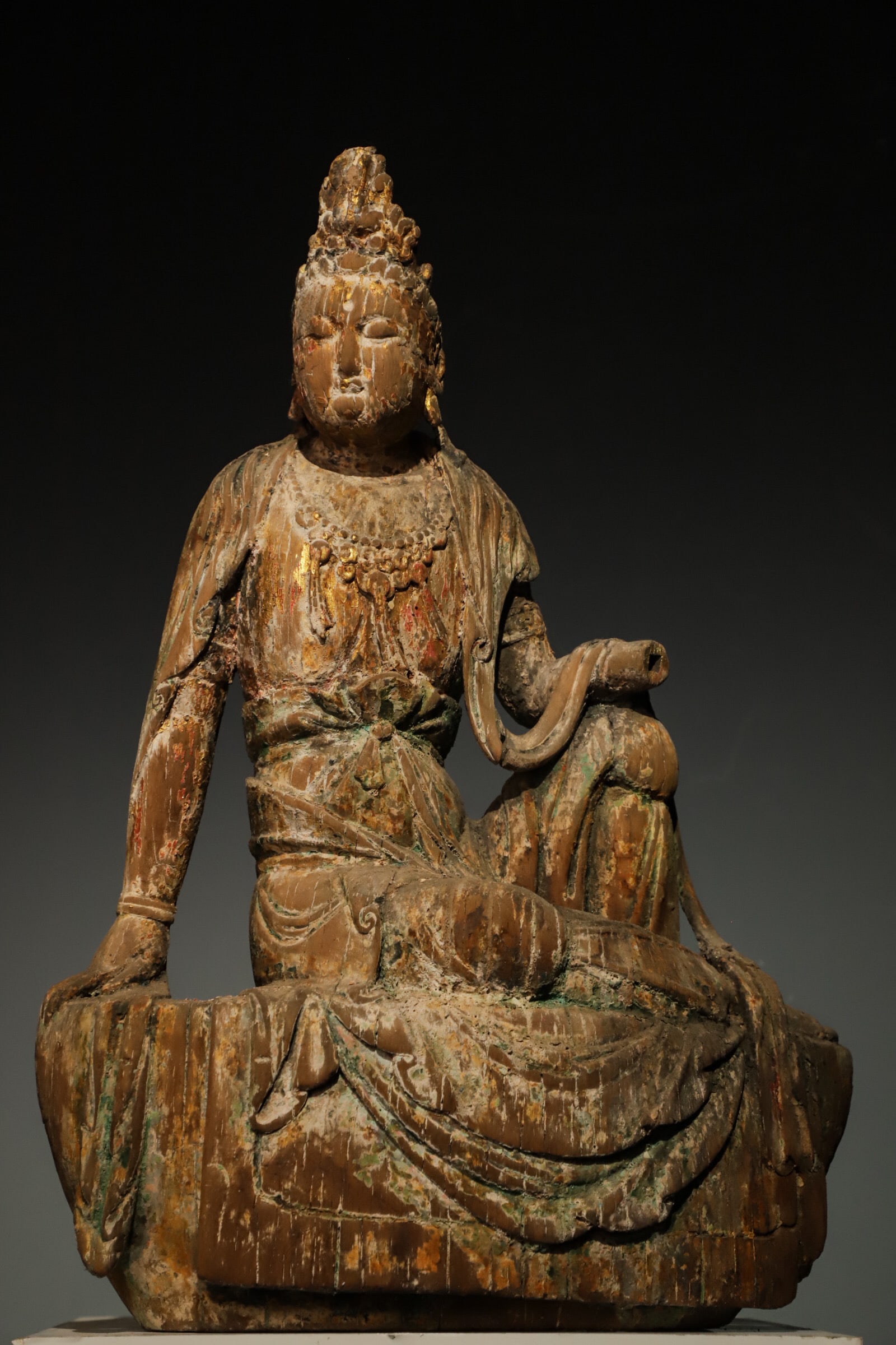 Shuiyue Guanyin of the Song Dynasty (1 of 9)