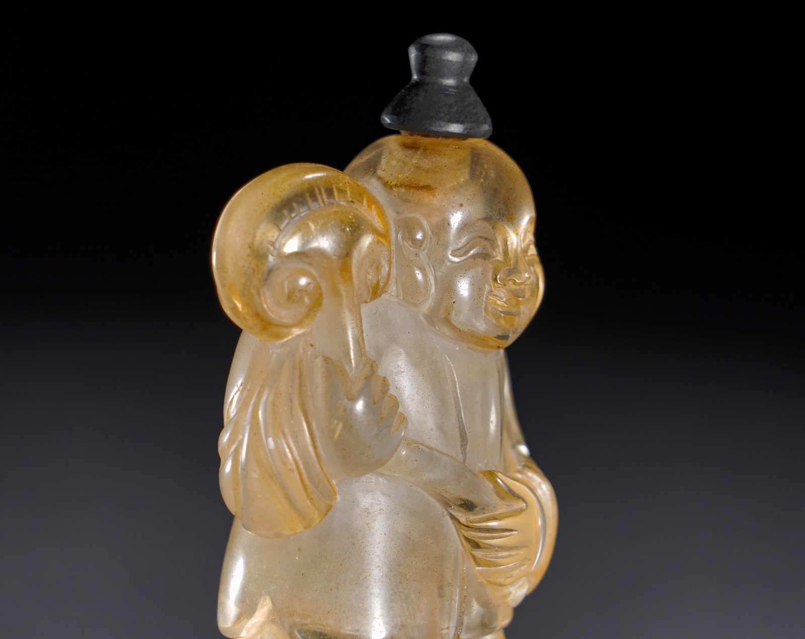 Qing Dynasty crystal snuff pot - 4