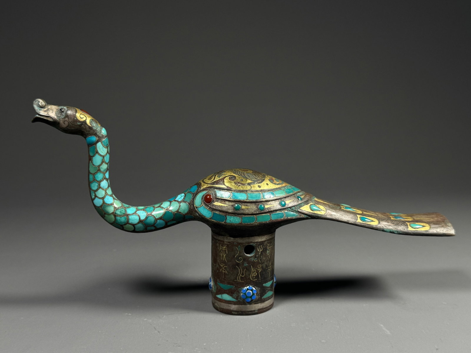Bronze scepter head inlaid with gold and silver and turquoise from the Warring States period (1 of 8)