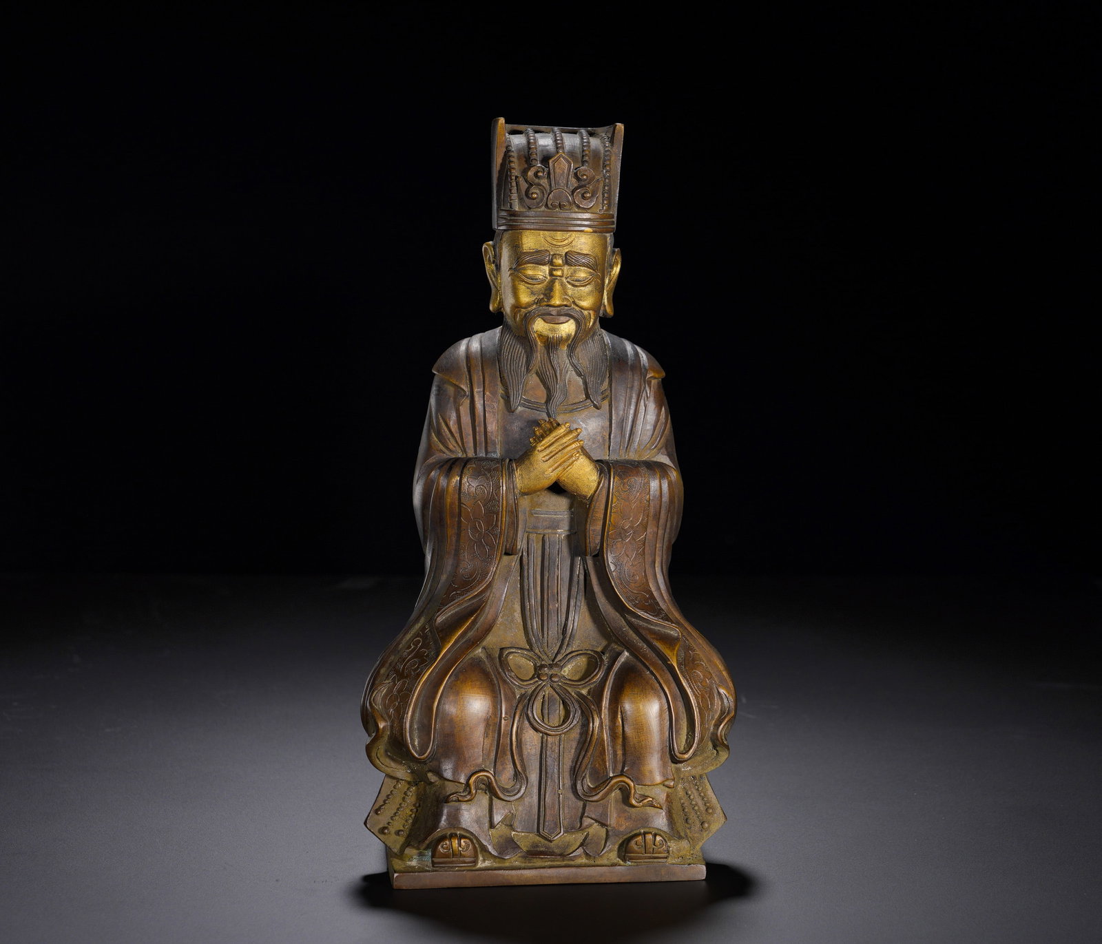 A gilded bronze sitting statue of a civil official from the Wanli period of the Ming Dynasty (1 of 12)
