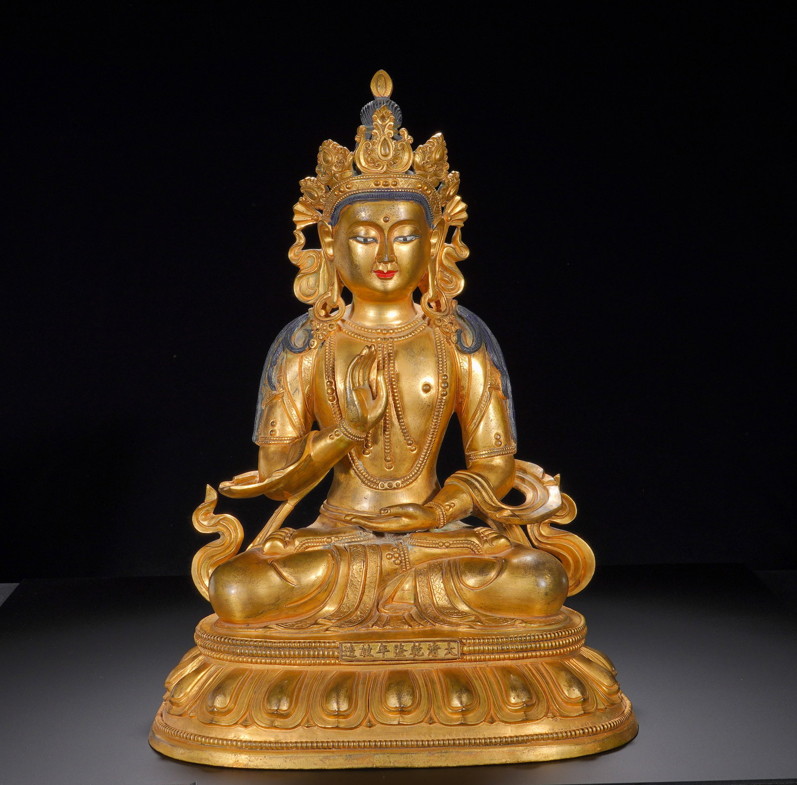 A gilded bronze statue of Maitreya Bodhisattva from the Qianlong period of the Qing Dynasty (1 of 11)