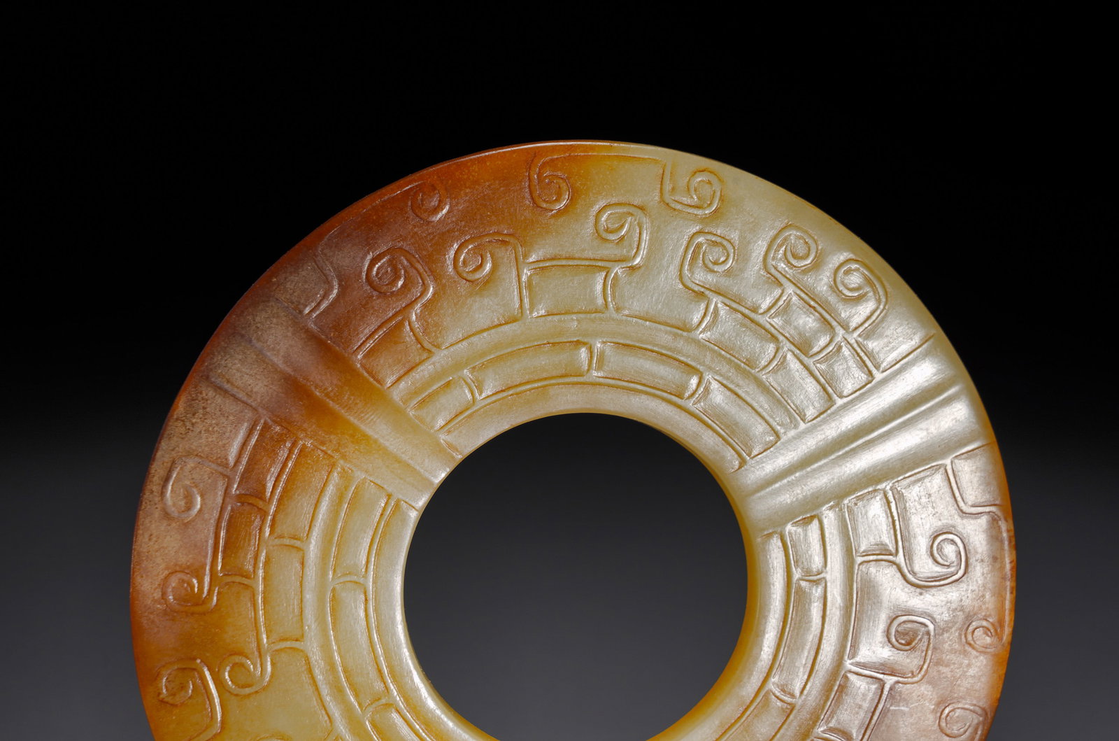 Han Dynasty Hetian jade hook cloud patterned yuan - 7