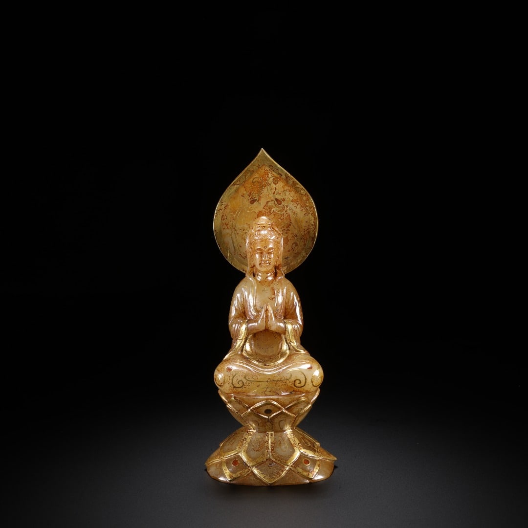 Han Hetian jade inlaid gold seated statue of Guanyin: Long:6cm(2.36in), Width:4.5cm(1.77in), Height:15.1cm(5.94in), Weight:284g (0.626lb)Ancient jade Guanyin statue on lotus throne with gold inlay. Carved from aged Hetian jade with natural patina and