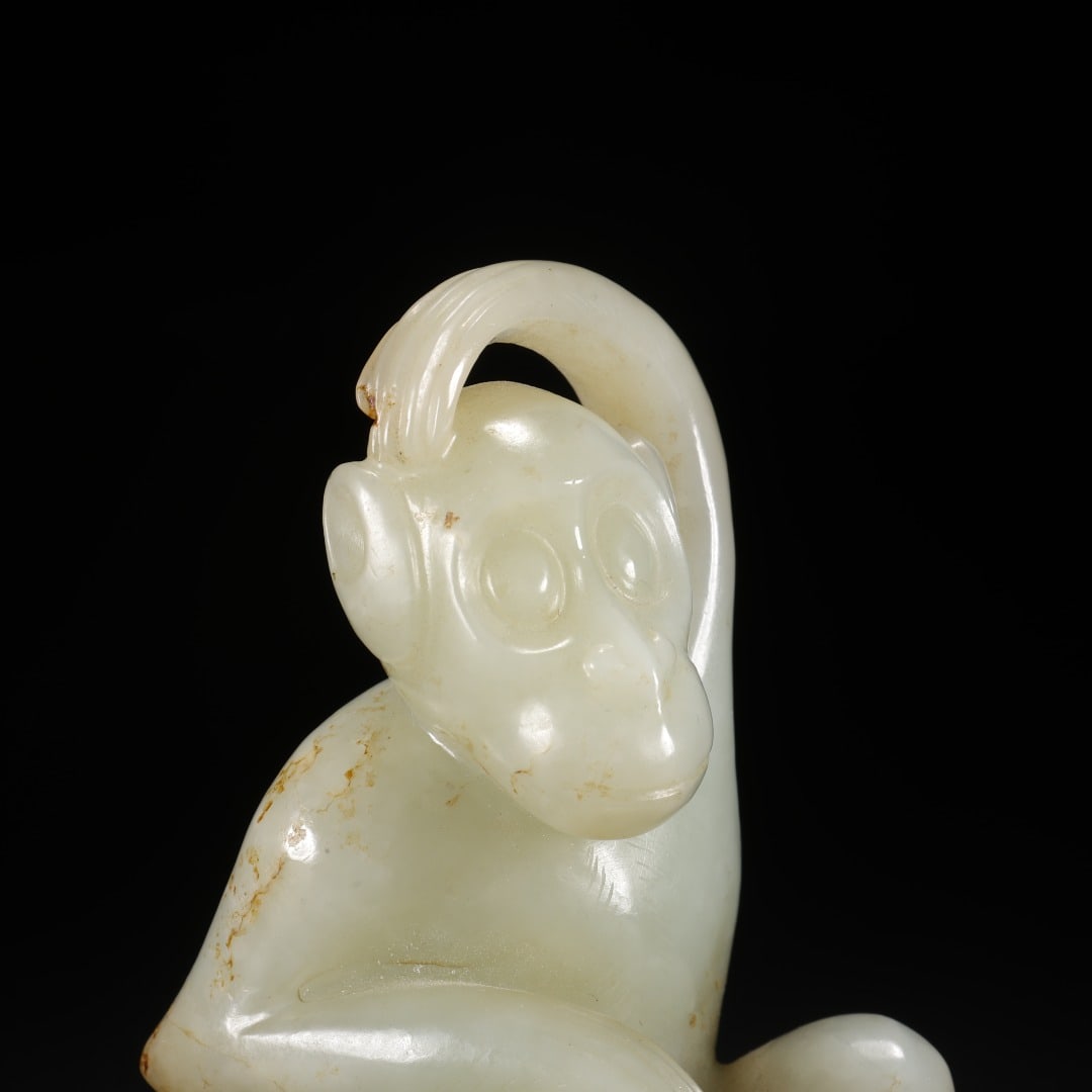 Han Hetian jade Monkey pendant - 2