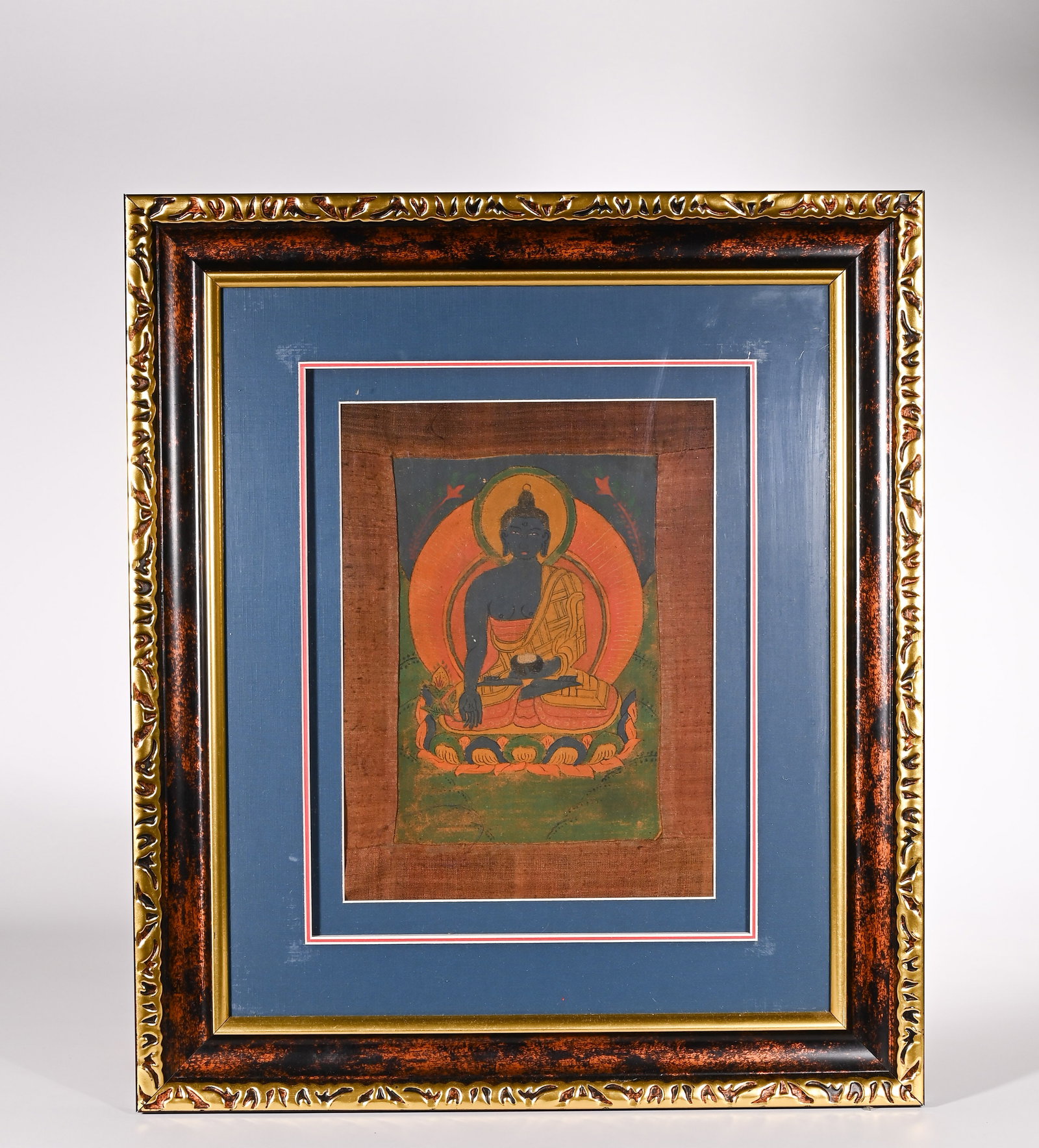 Qing Dynasty Thangka: Height:22cm(8.66in), Width:15cm(5.91in), Height:51cm(20.08in), Width:44cm(17.32in)