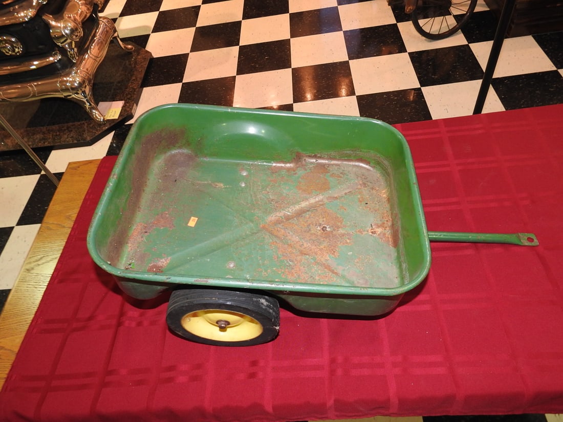 Vintage John Deere Trailer Wagon (1 of 7)
