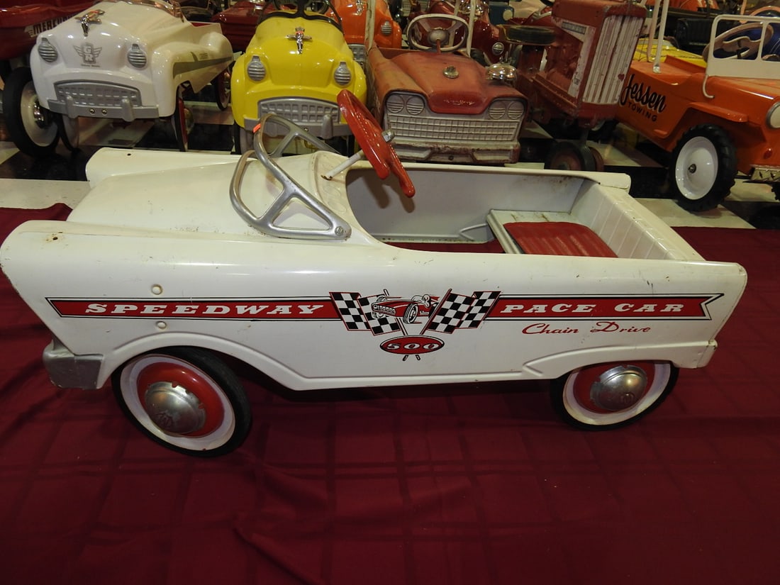 Murray Speedway 500 Pace Car Pedal Car (1 of 9)