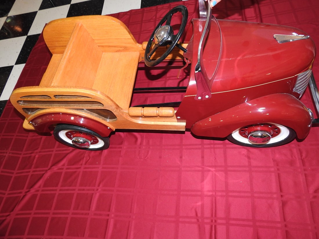 1938 Garton Ford Woody Pedal Car (1 of 6)